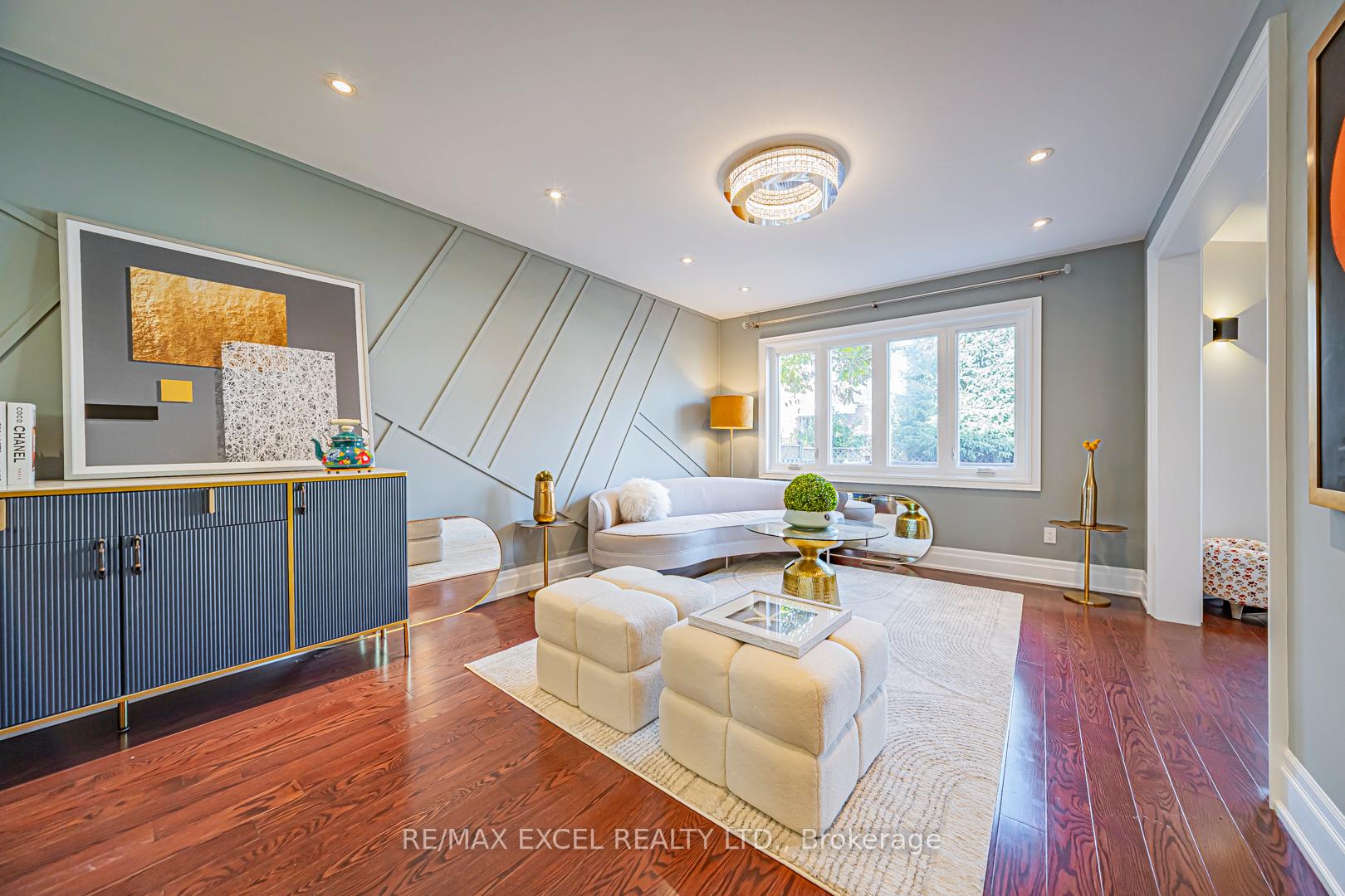 Photo 12 of 3 Moses Crescent, Markham, Cachet — HOMEH