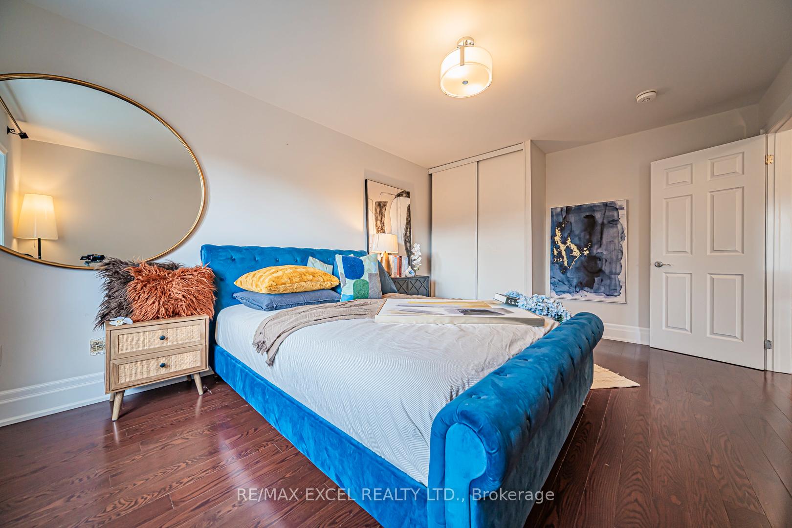 Photo 32 of 3 Moses Crescent, Markham, Cachet — HOMEH