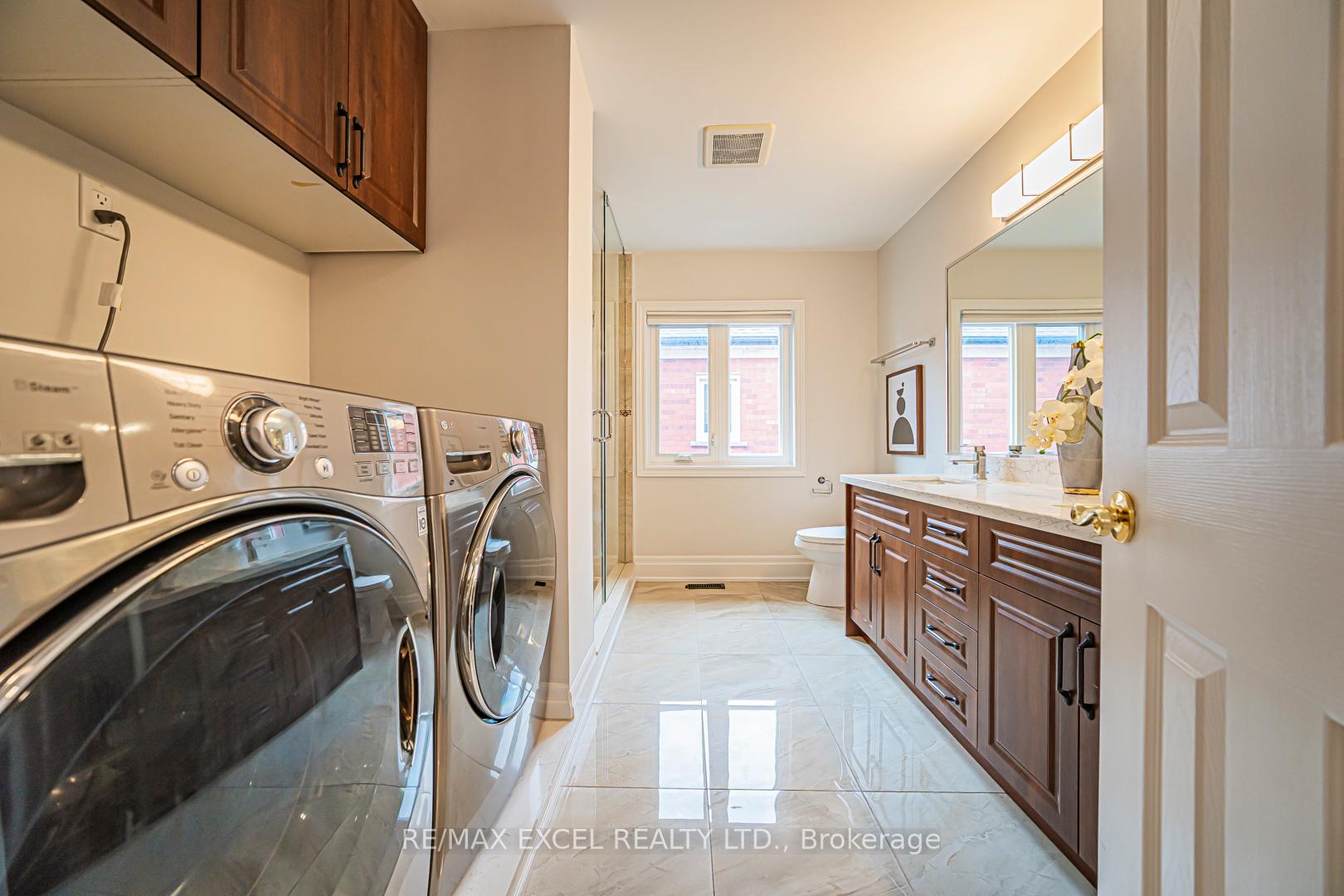 Photo 33 of 3 Moses Crescent, Markham, Cachet — HOMEH