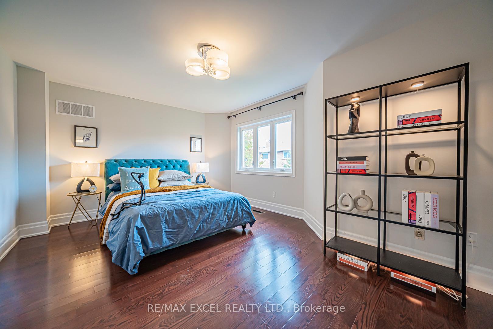 Photo 35 of 3 Moses Crescent, Markham, Cachet — HOMEH