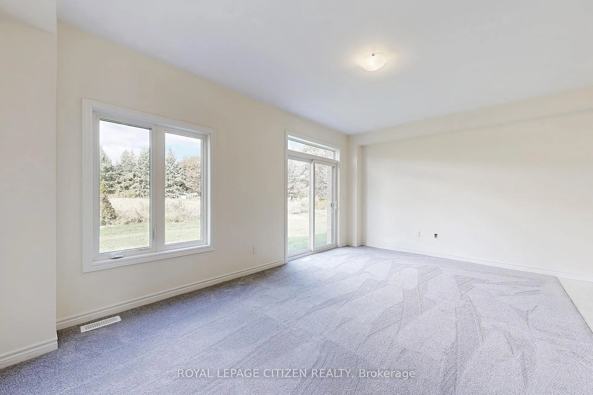 Photo 7 of 142 North Garden Boulevard, Scugog, Port Perry — HOMEH
