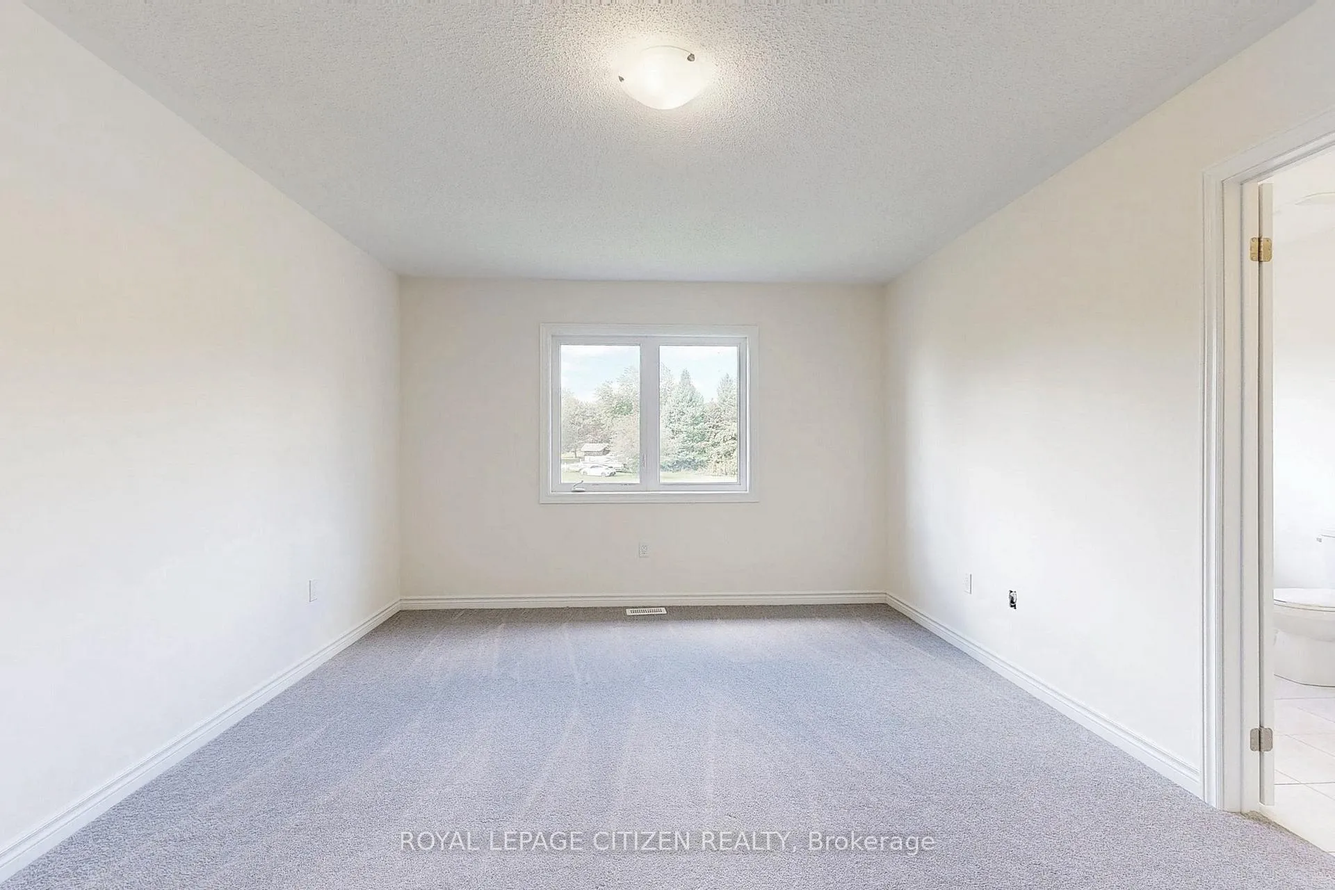 Photo 22 of 142 North Garden Boulevard, Scugog, Port Perry — HOMEH