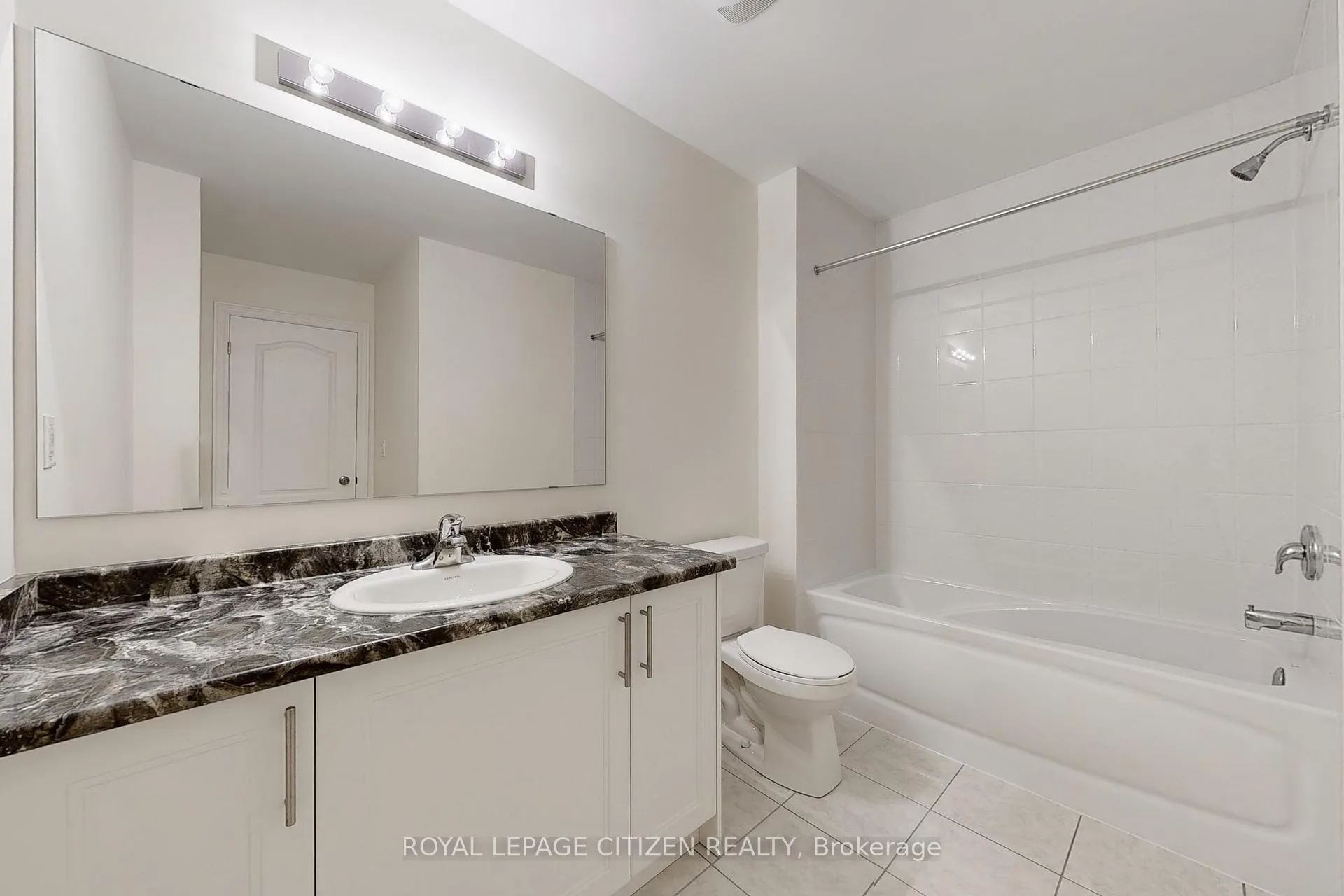 Photo 39 of 142 North Garden Boulevard, Scugog, Port Perry — HOMEH