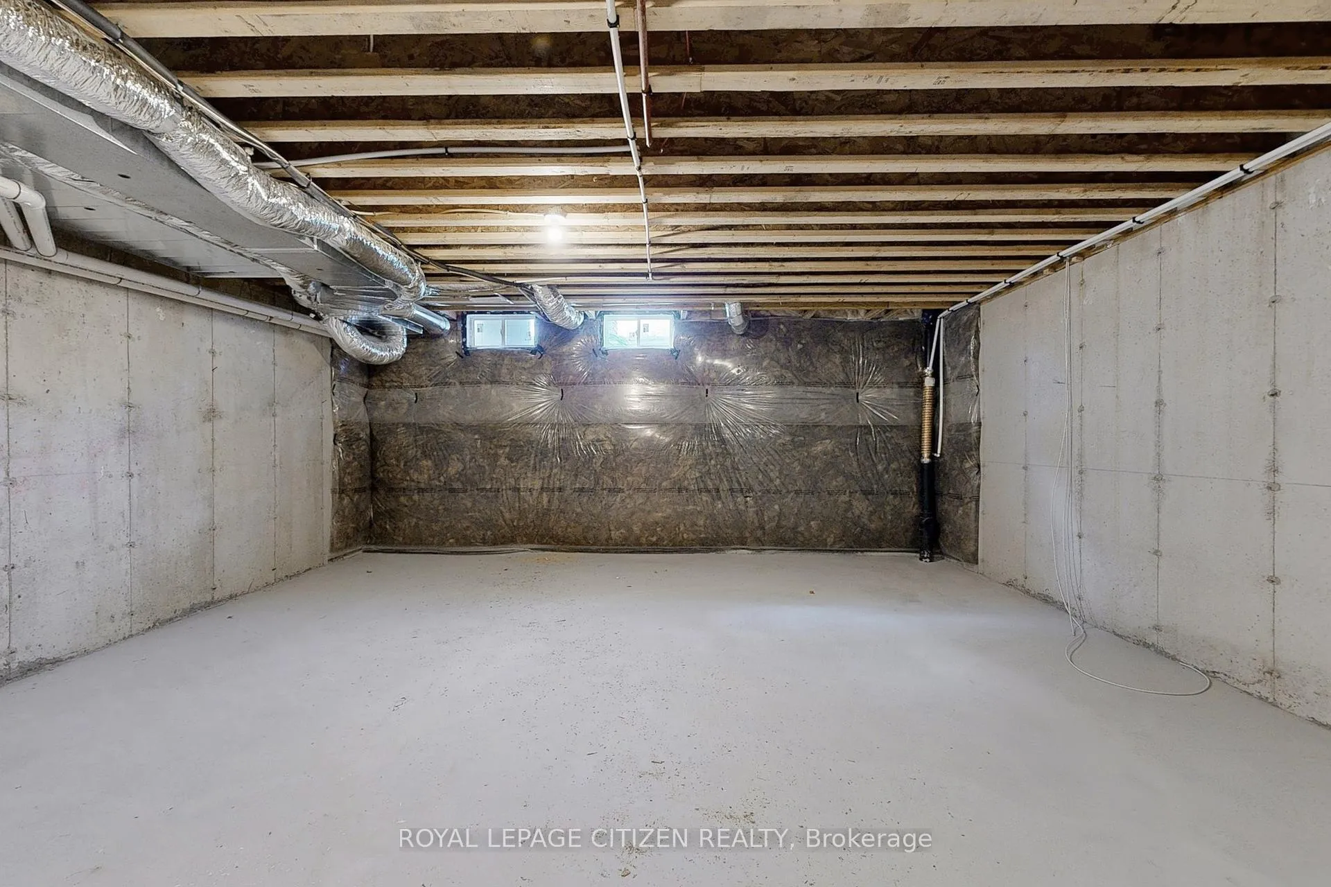 Photo 41 of 142 North Garden Boulevard, Scugog, Port Perry — HOMEH