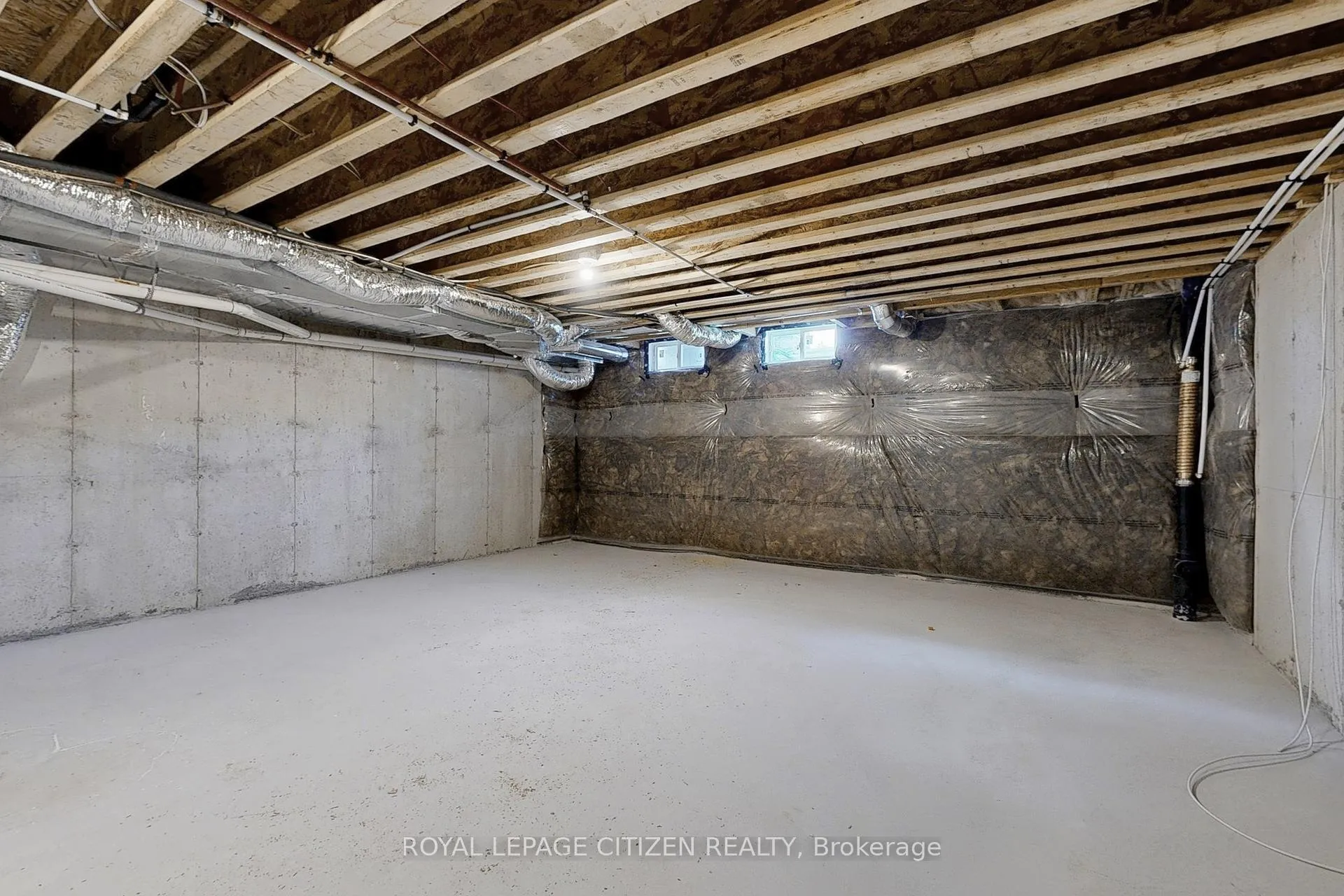 Photo 42 of 142 North Garden Boulevard, Scugog, Port Perry — HOMEH