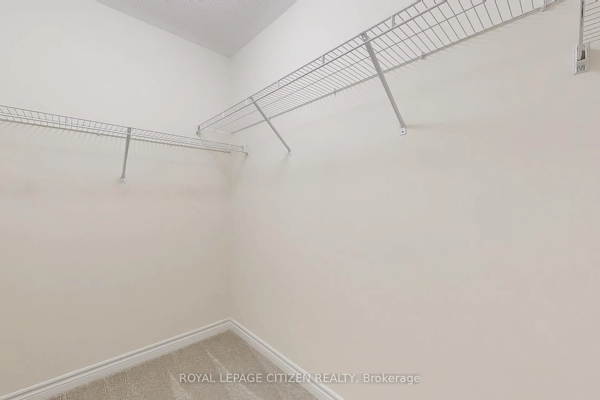 Photo 26 of 134 North Garden Boulevard, Scugog, Port Perry — HOMEH
