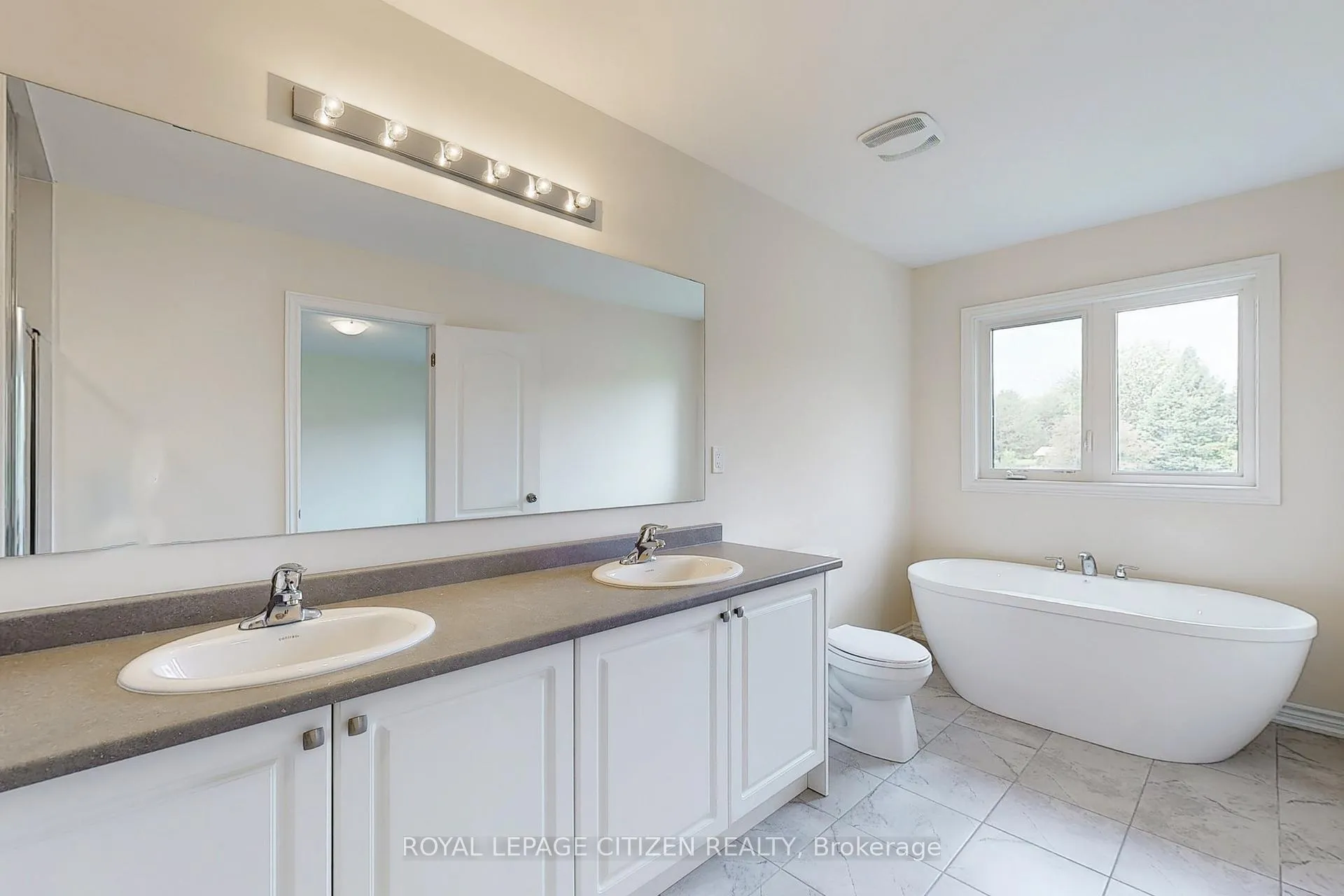 Photo 27 of 134 North Garden Boulevard, Scugog, Port Perry — HOMEH