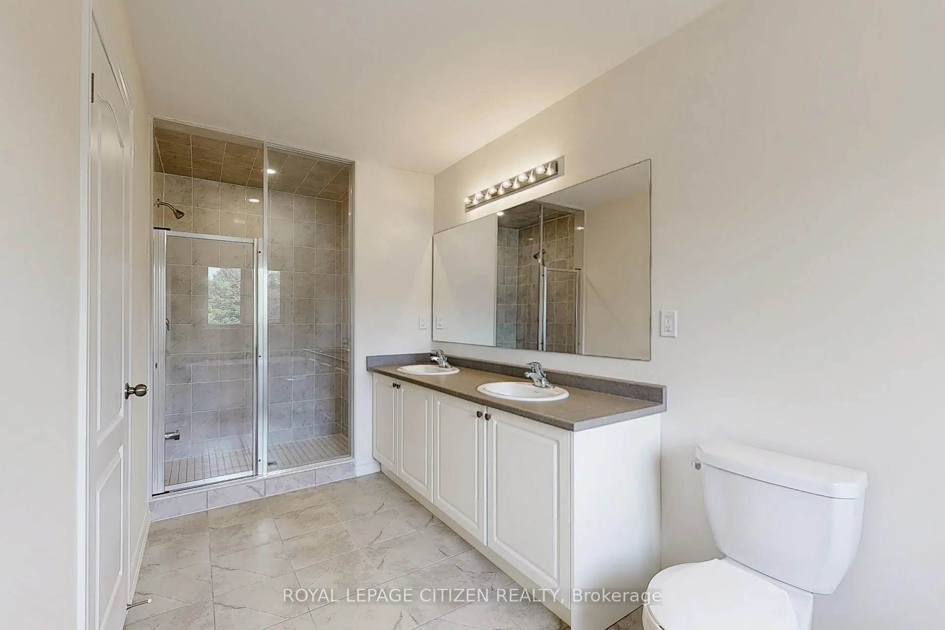 Photo 28 of 134 North Garden Boulevard, Scugog, Port Perry — HOMEH