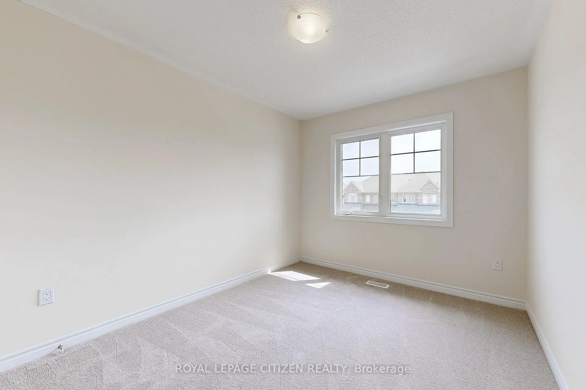 Photo 30 of 134 North Garden Boulevard, Scugog, Port Perry — HOMEH