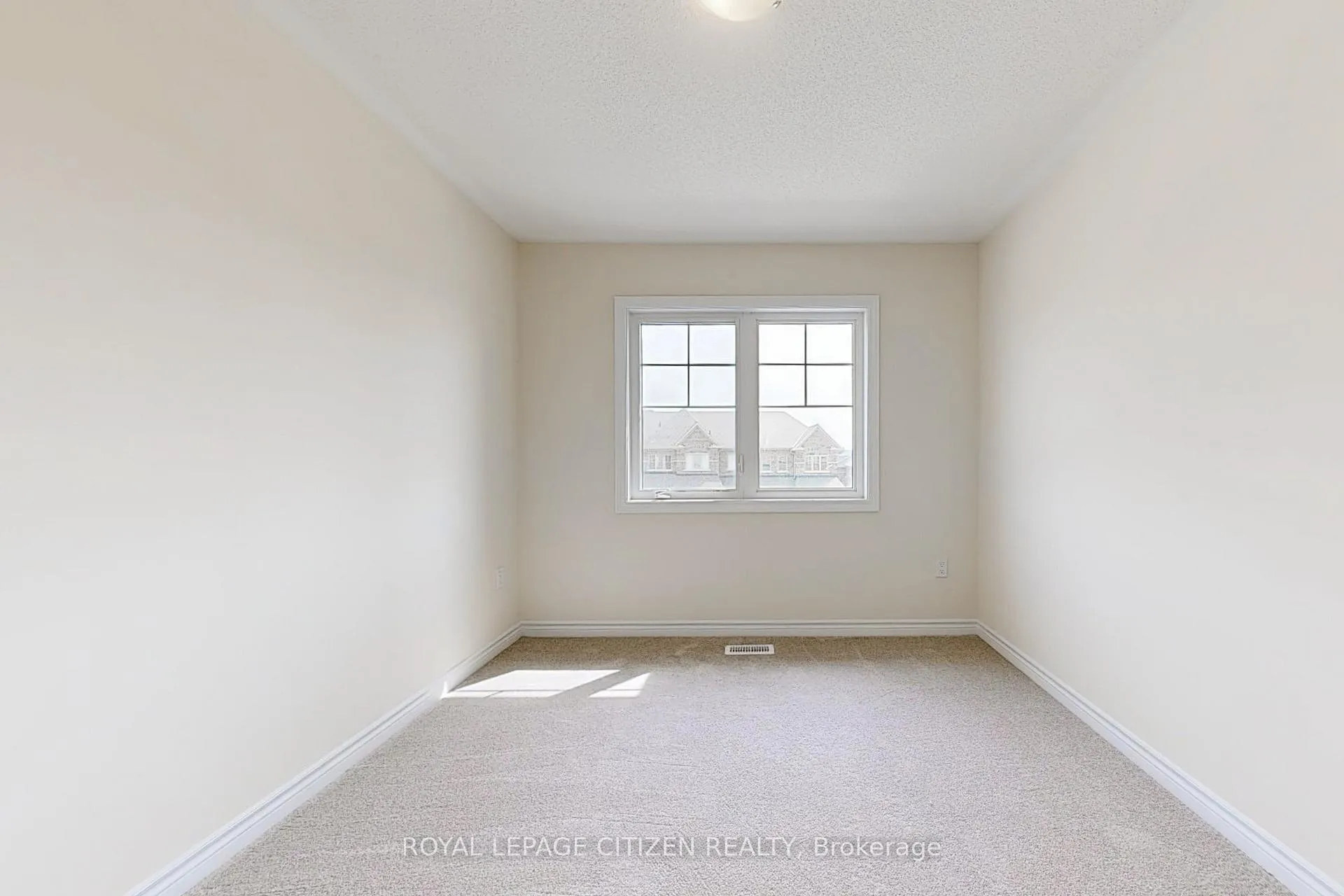 Photo 31 of 134 North Garden Boulevard, Scugog, Port Perry — HOMEH
