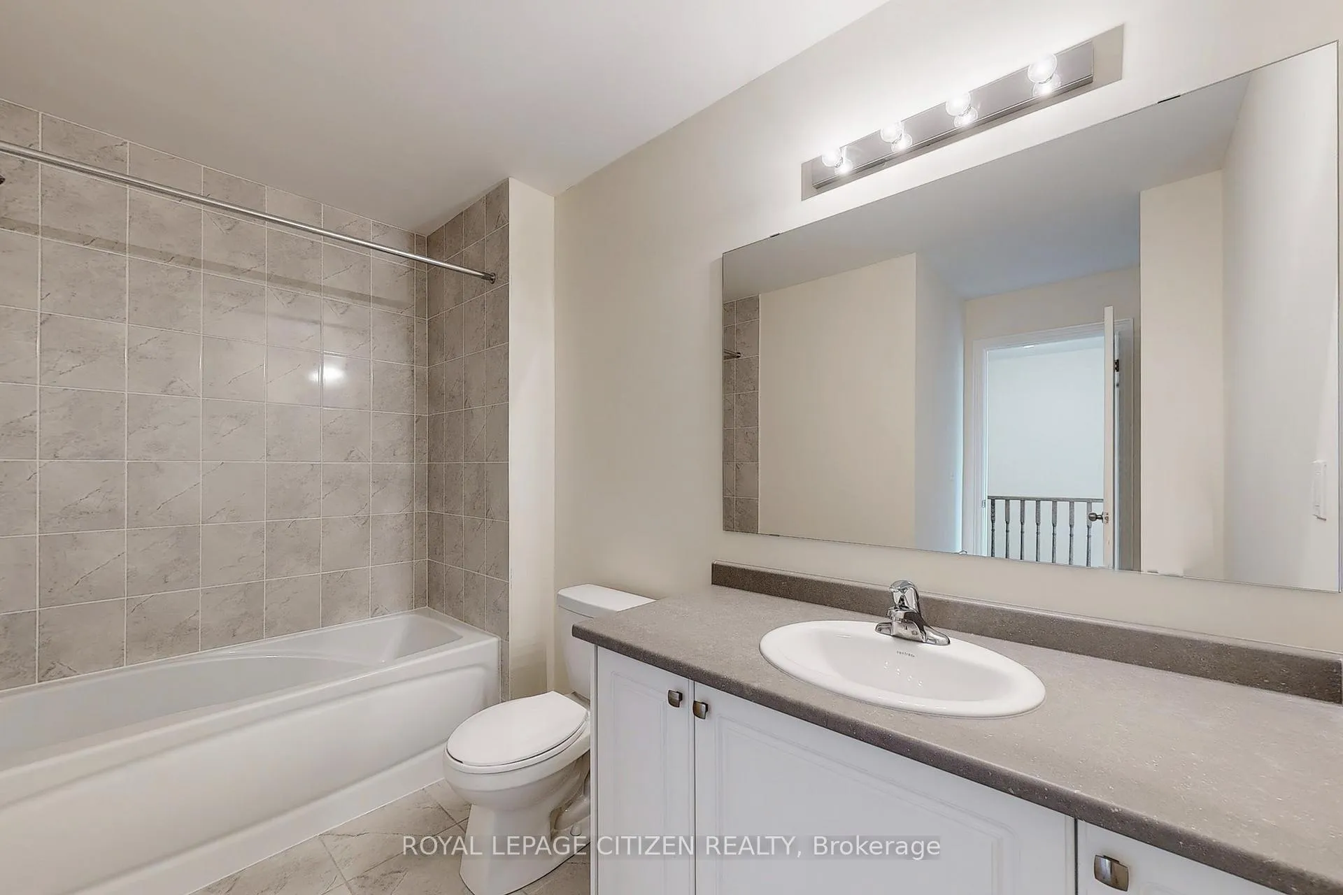 Photo 42 of 134 North Garden Boulevard, Scugog, Port Perry — HOMEH