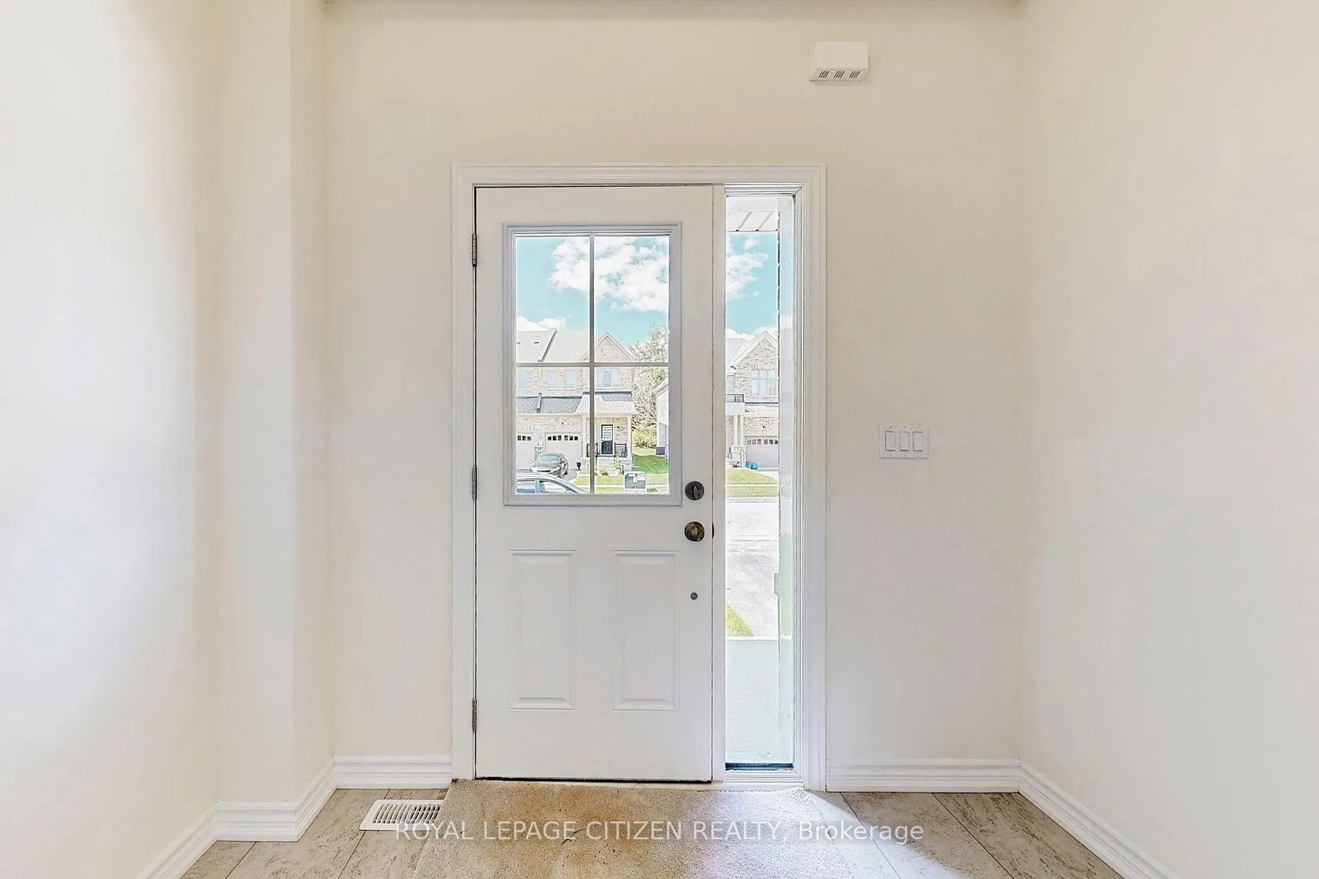 Photo 18 of 105 North Garden Boulevard, Scugog, Port Perry — HOMEH