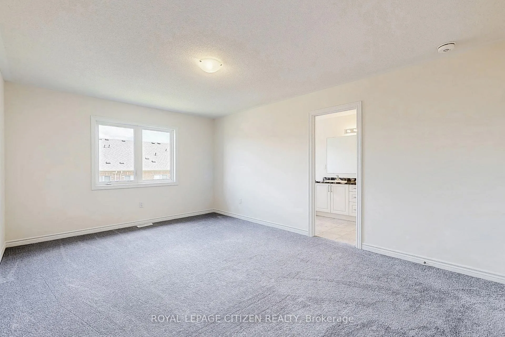 Photo 21 of 105 North Garden Boulevard, Scugog, Port Perry — HOMEH