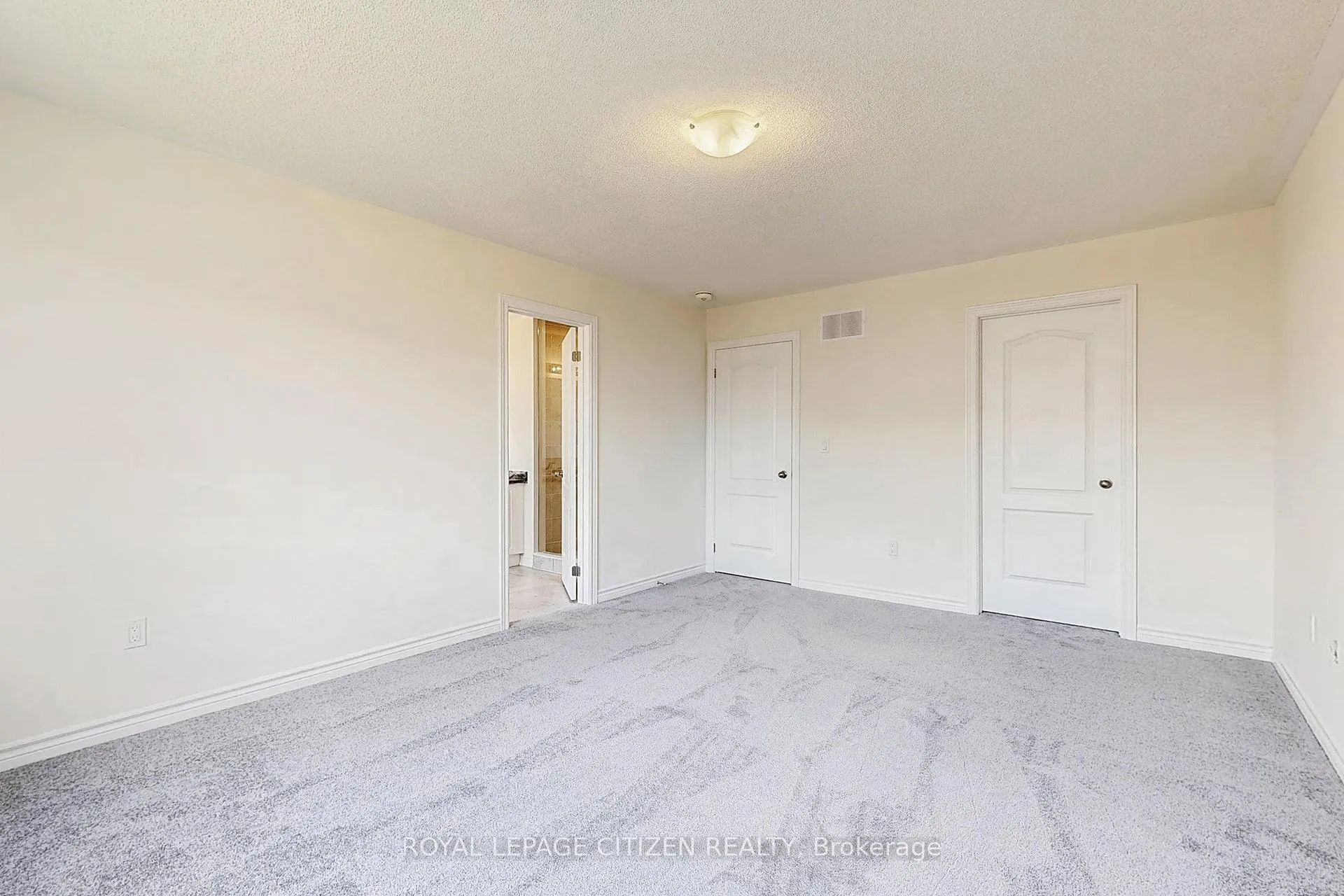 Photo 23 of 105 North Garden Boulevard, Scugog, Port Perry — HOMEH