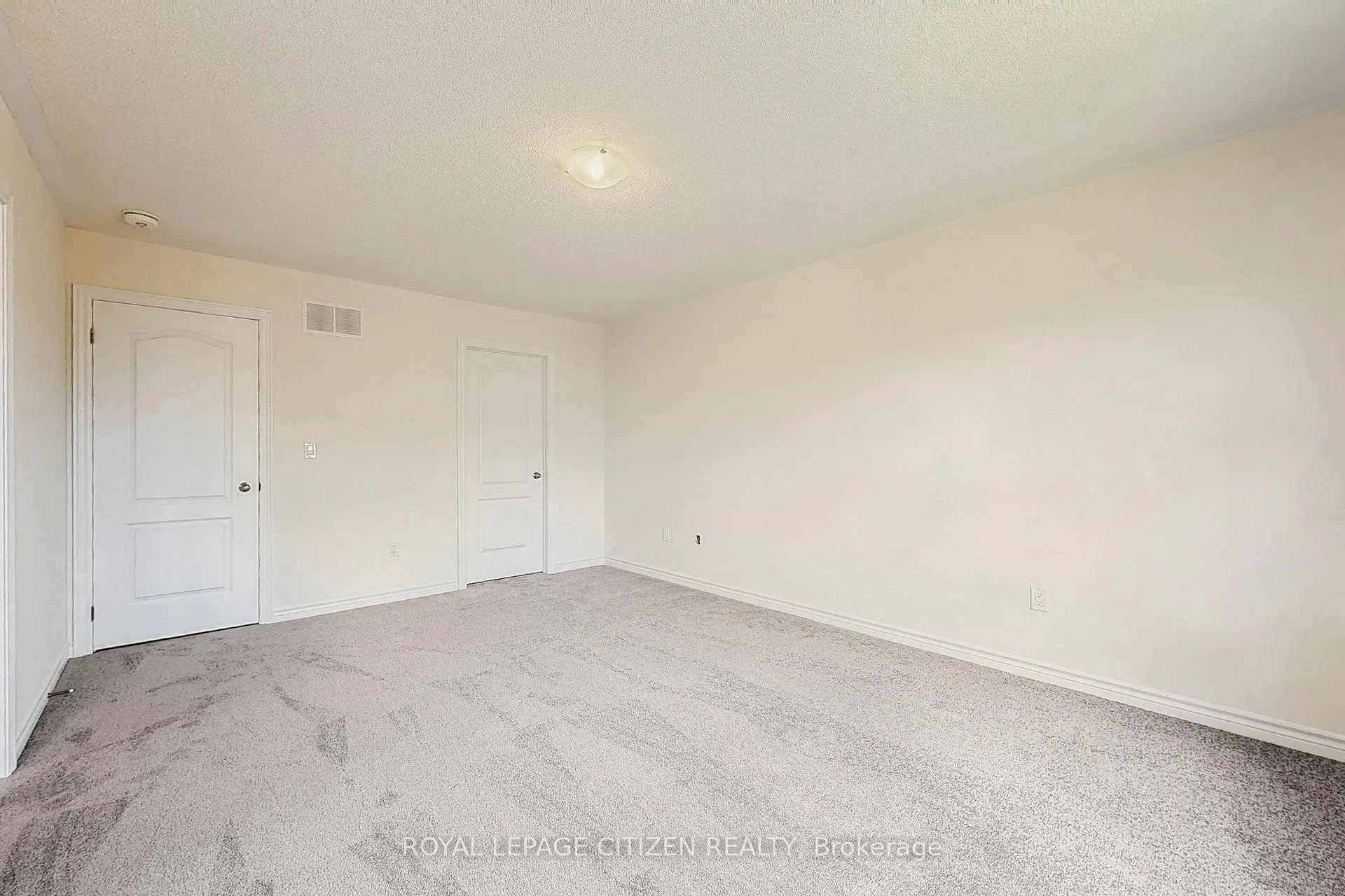 Photo 25 of 105 North Garden Boulevard, Scugog, Port Perry — HOMEH