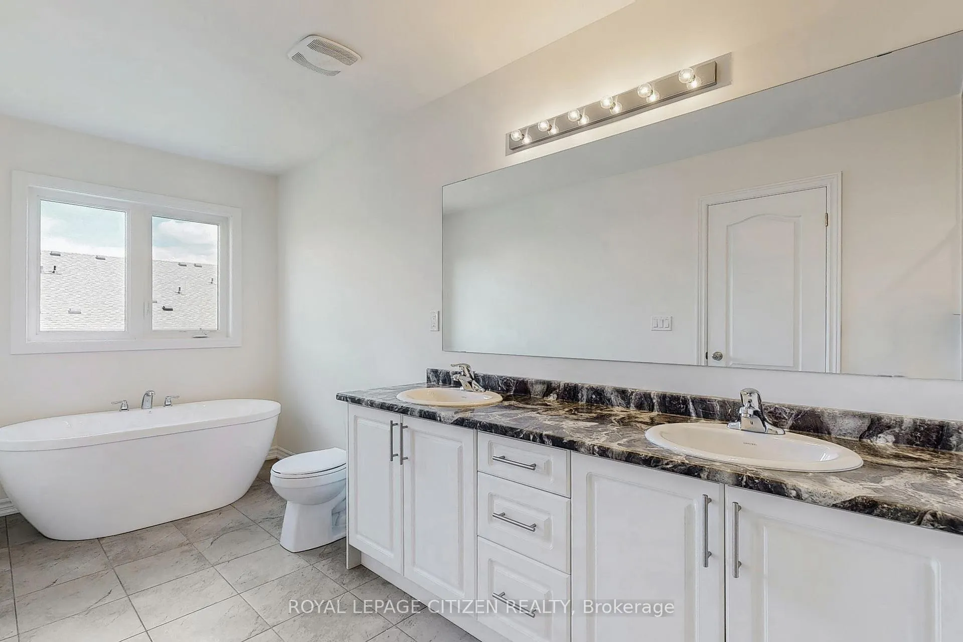 Photo 28 of 105 North Garden Boulevard, Scugog, Port Perry — HOMEH
