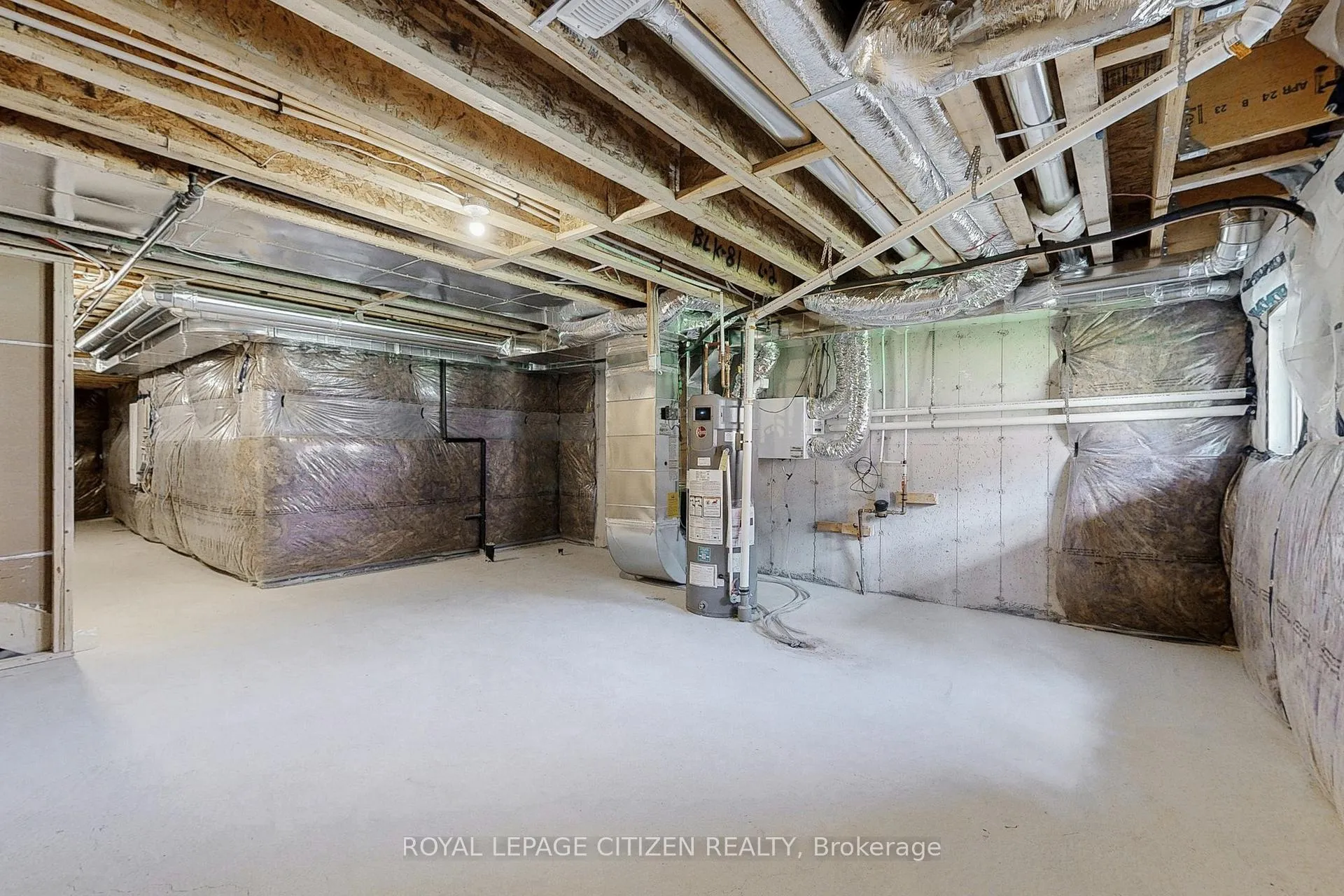 Photo 40 of 105 North Garden Boulevard, Scugog, Port Perry — HOMEH