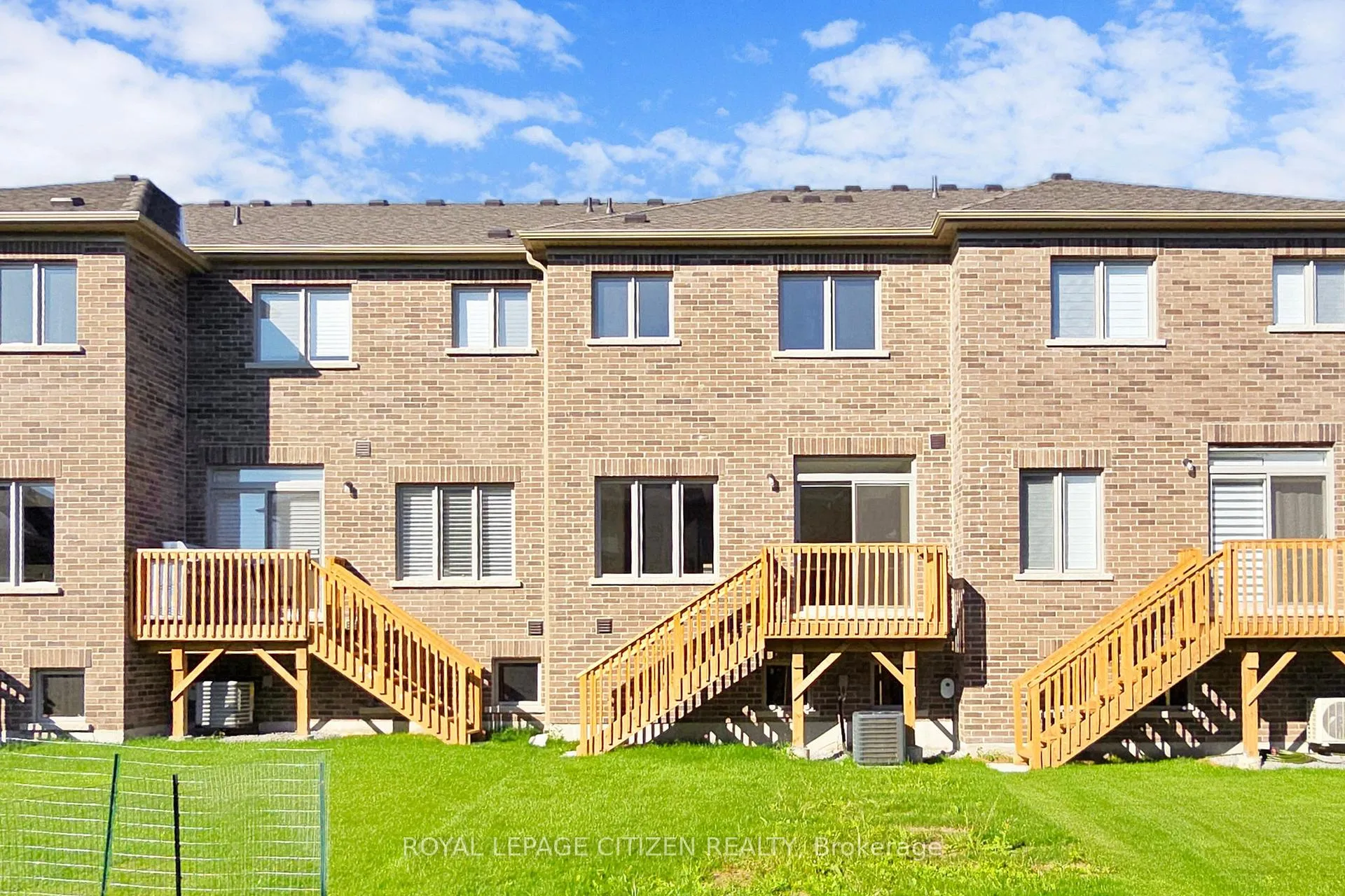Photo 44 of 105 North Garden Boulevard, Scugog, Port Perry — HOMEH