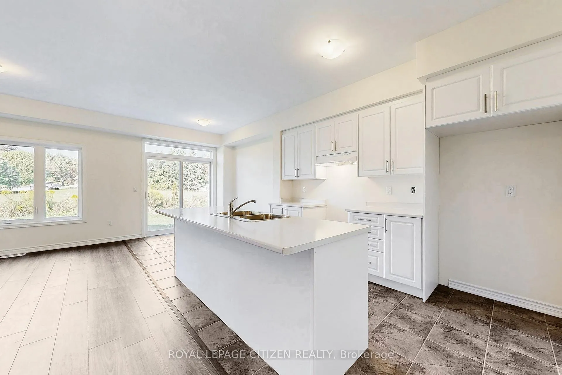 Photo 12 of 146 North Garden Boulevard, Scugog, Port Perry — HOMEH