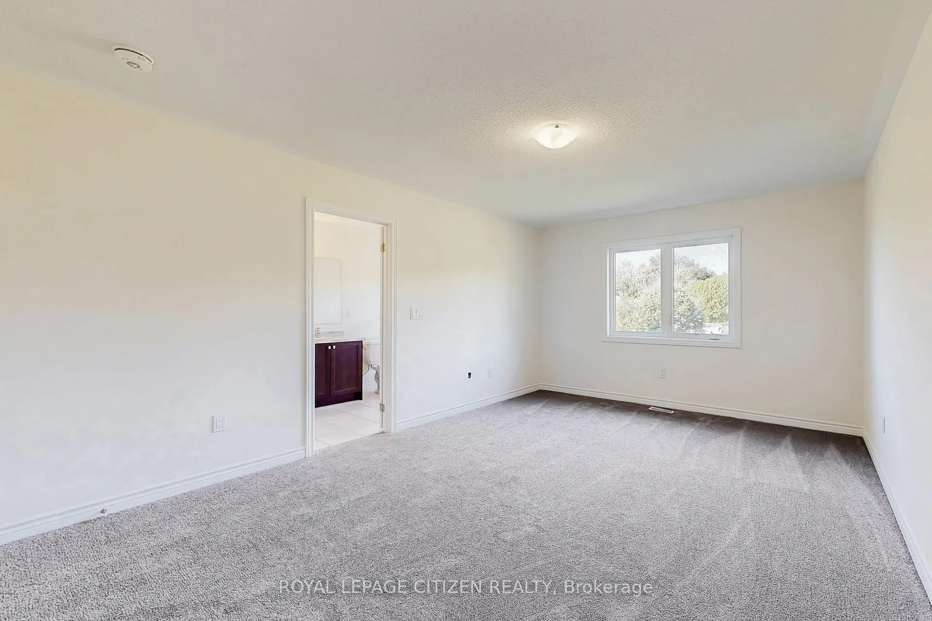 Photo 23 of 146 North Garden Boulevard, Scugog, Port Perry — HOMEH