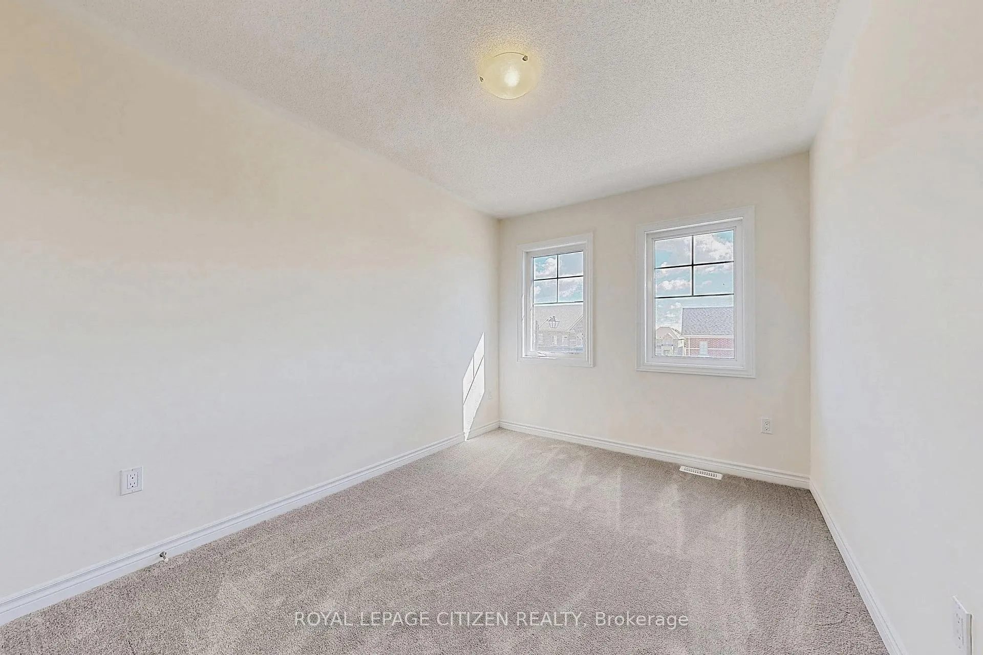 Photo 33 of 146 North Garden Boulevard, Scugog, Port Perry — HOMEH