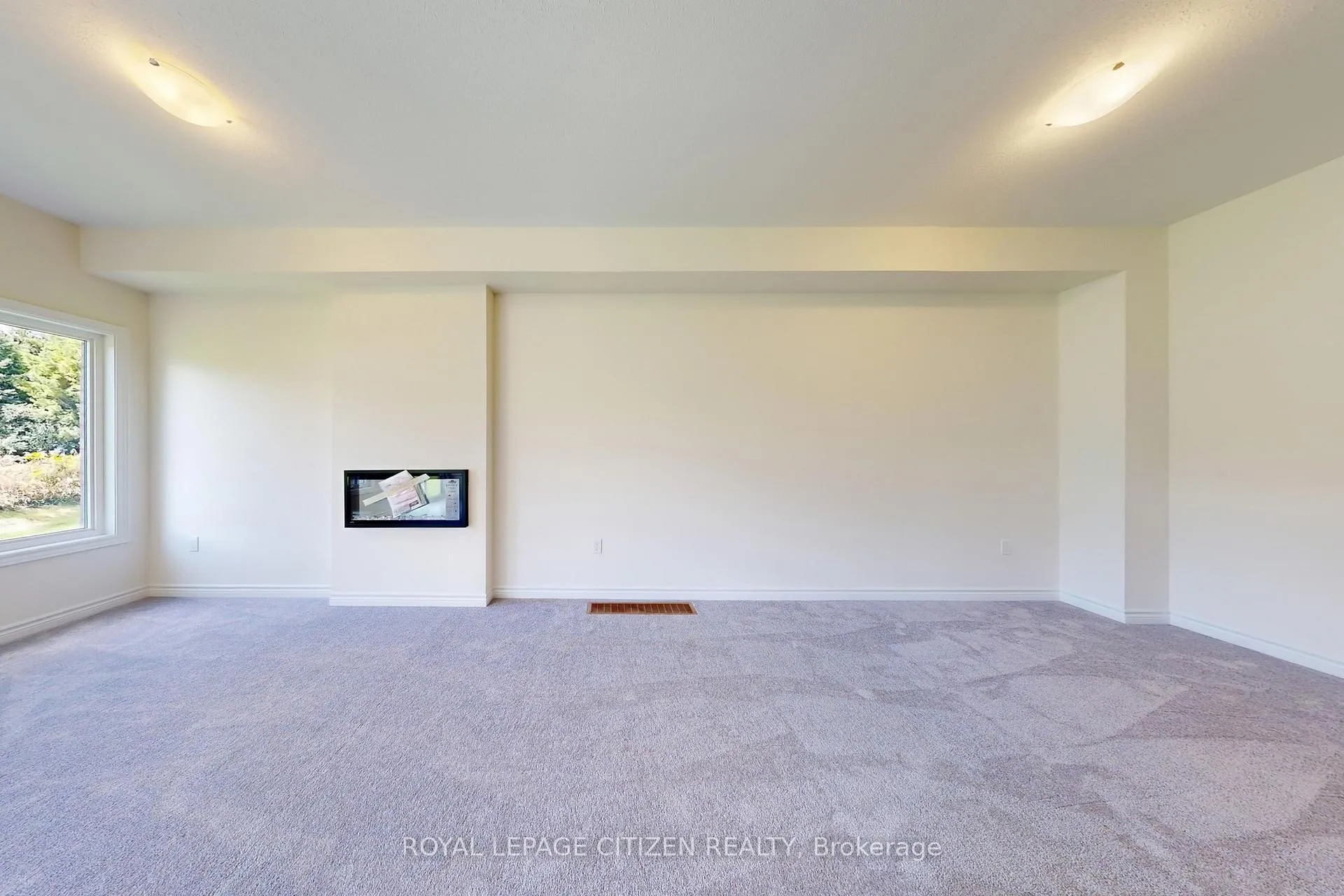 Photo 9 of 138 North Garden Boulevard, Scugog, Port Perry — HOMEH