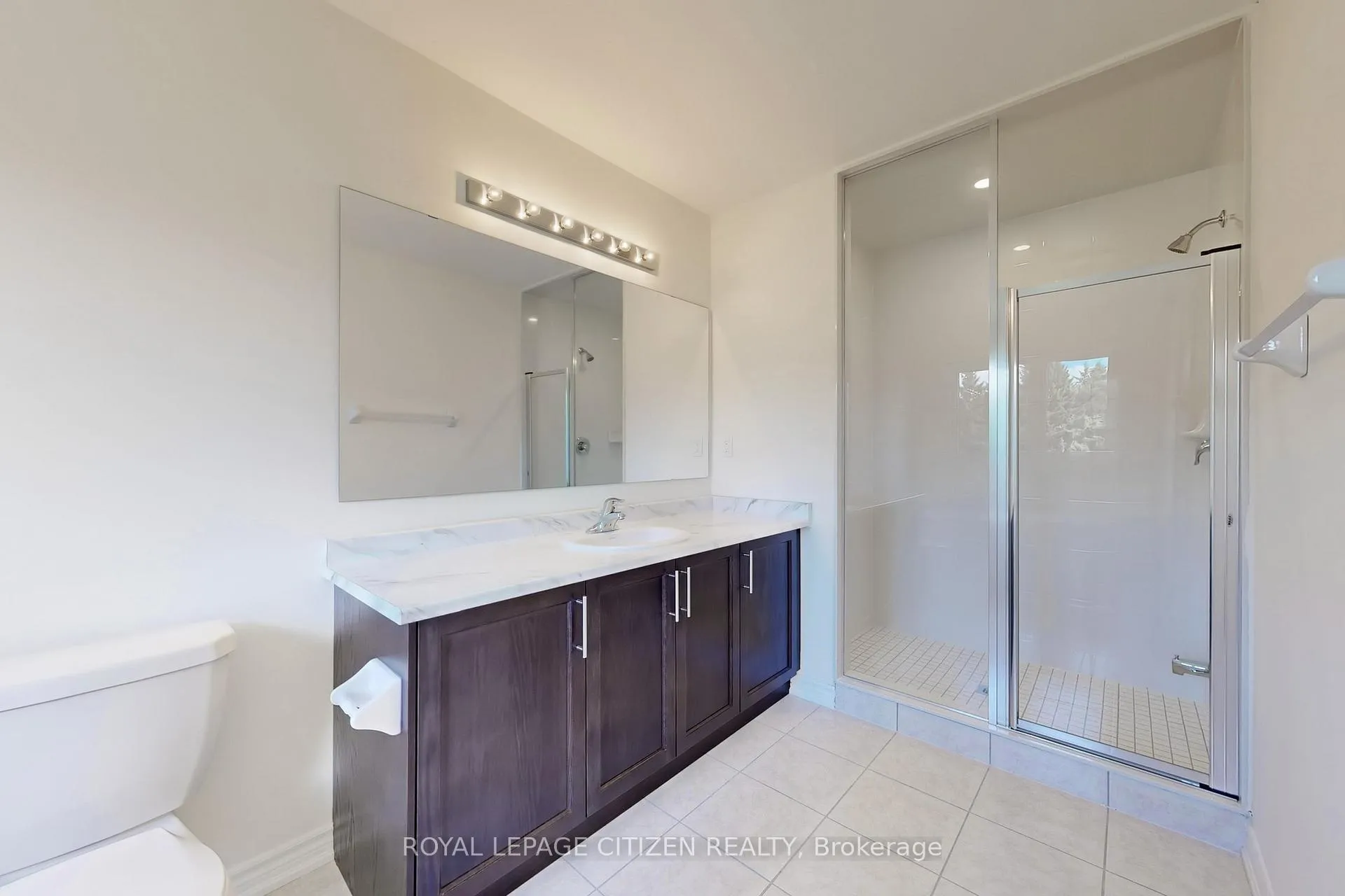 Photo 33 of 138 North Garden Boulevard, Scugog, Port Perry — HOMEH