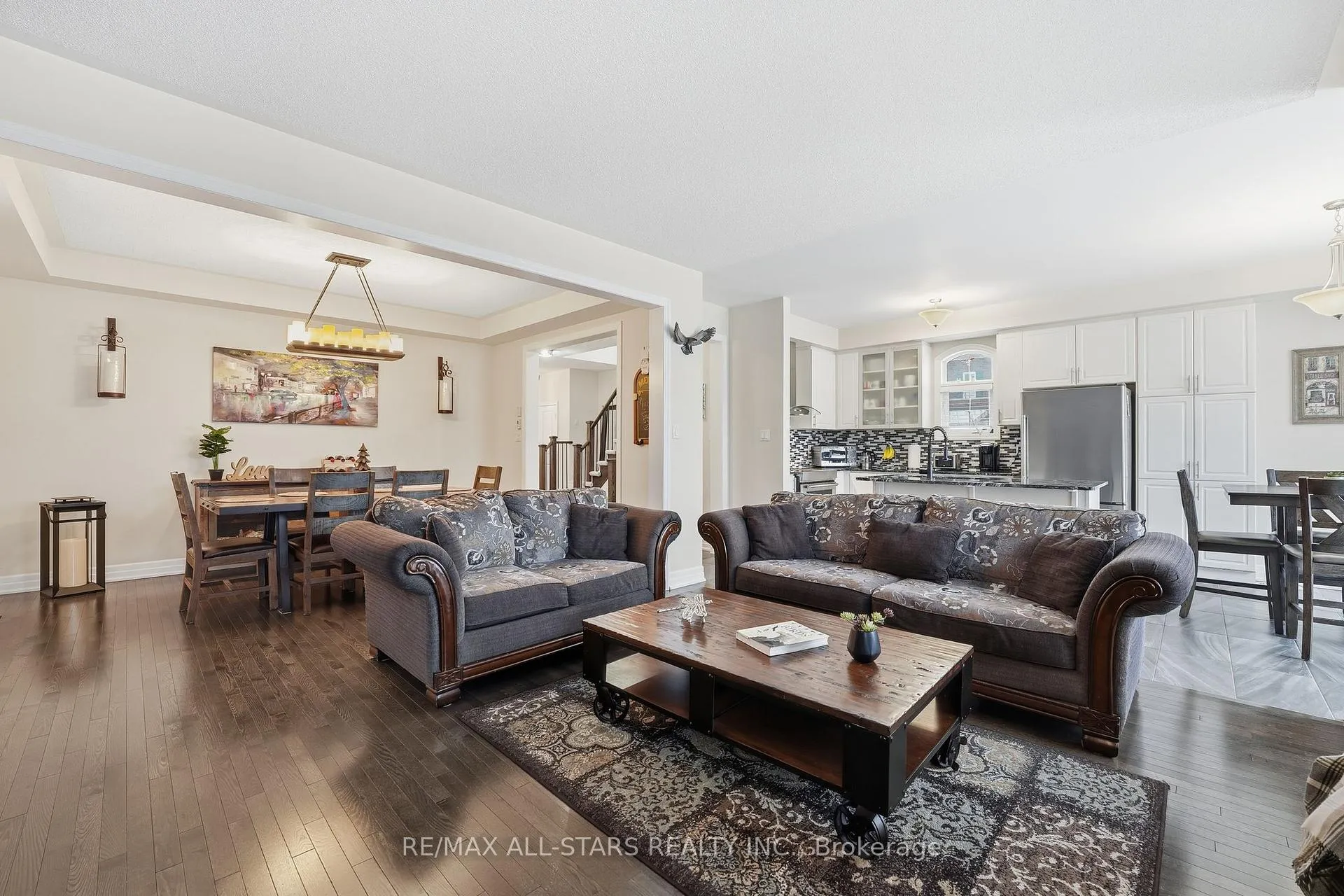 Photo 10 of 2533 Secreto Drive, Oshawa, Windfields — HOMEH