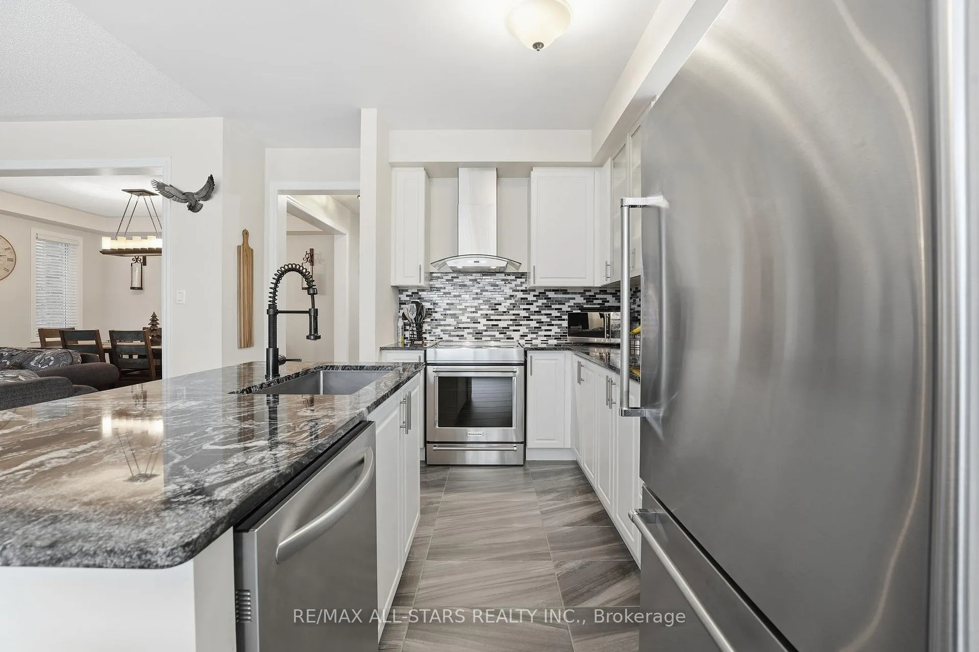 Photo 15 of 2533 Secreto Drive, Oshawa, Windfields — HOMEH