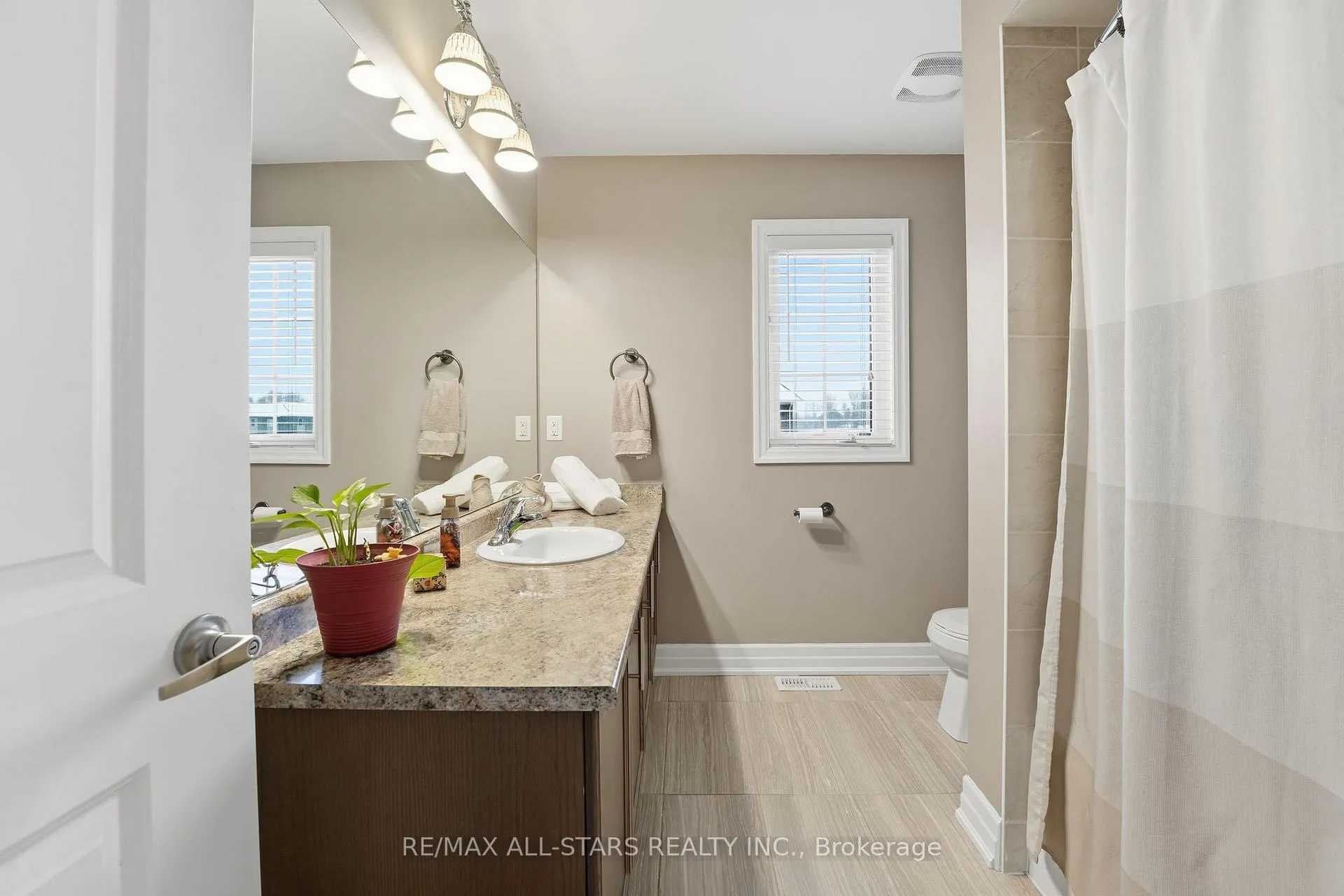 Photo 25 of 2533 Secreto Drive, Oshawa, Windfields — HOMEH