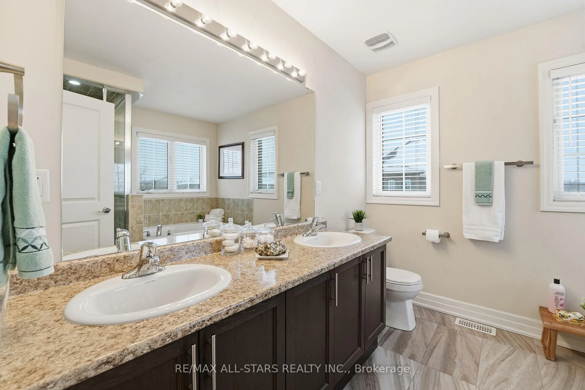 Photo 29 of 2533 Secreto Drive, Oshawa, Windfields — HOMEH