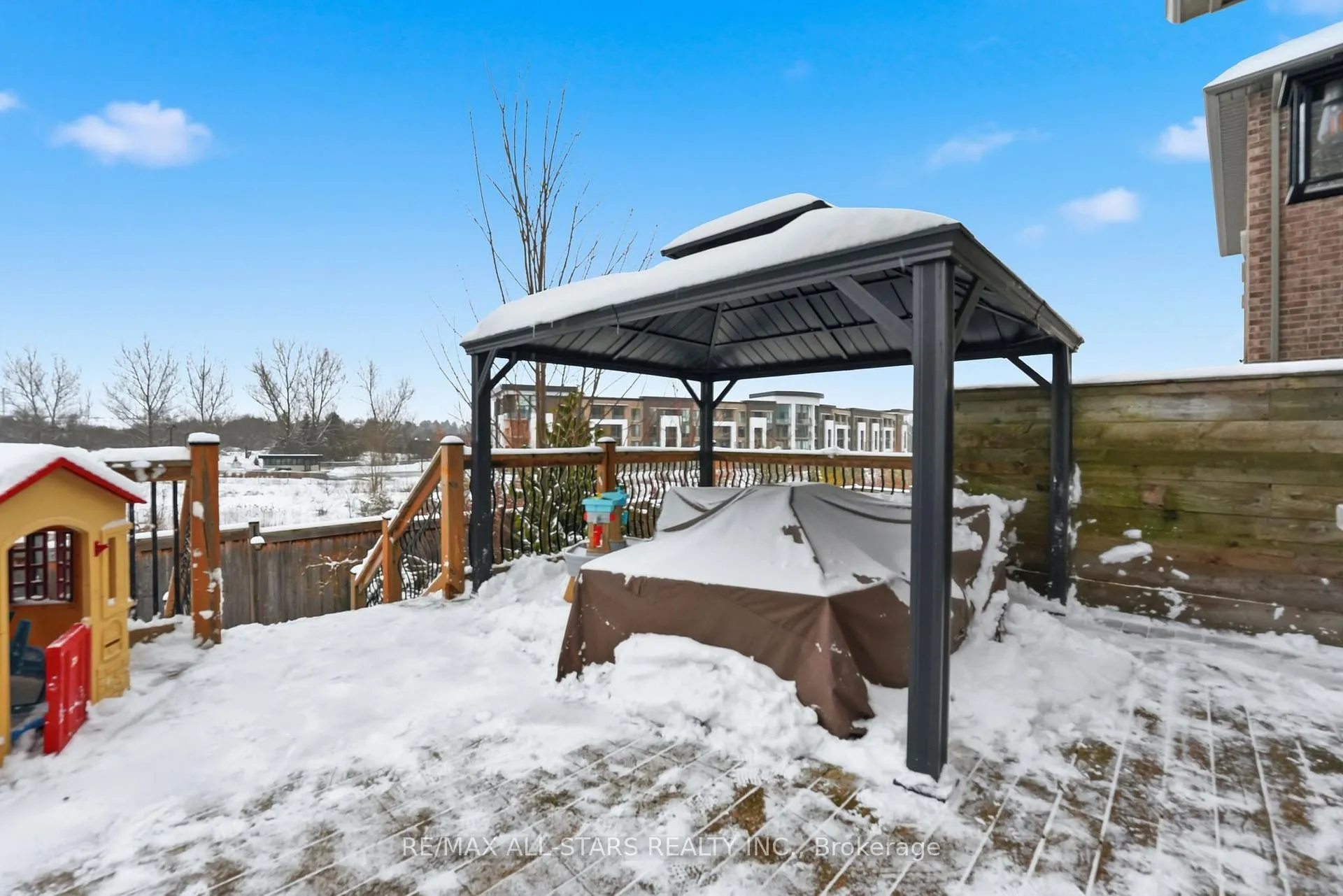 Photo 39 of 2533 Secreto Drive, Oshawa, Windfields — HOMEH