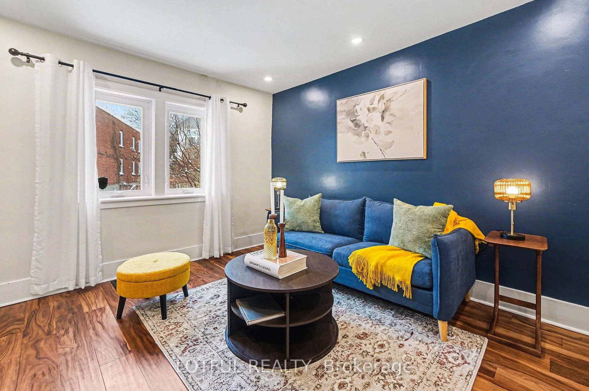 Photo 4 of 68 Vaughan Street, Ottawa, Lindenlea — HOMEH
