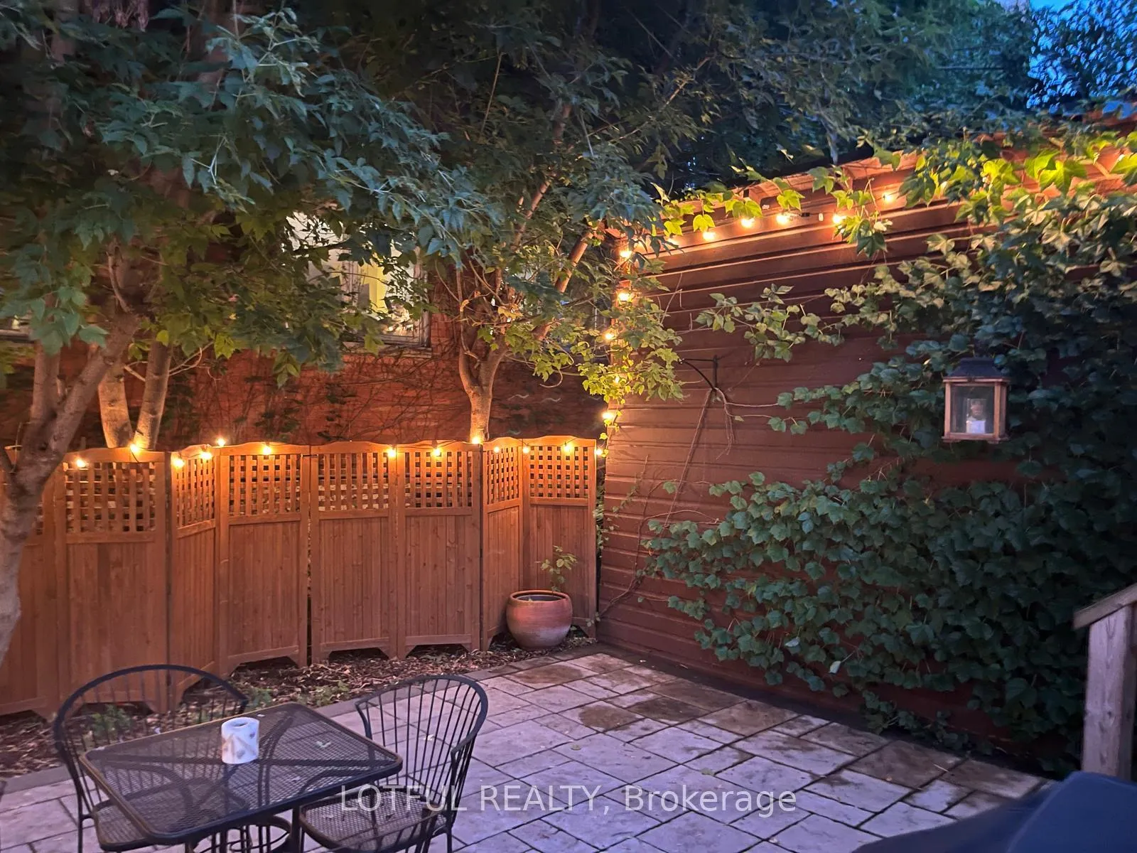 Photo 24 of 68 Vaughan Street, Ottawa, Lindenlea — HOMEH