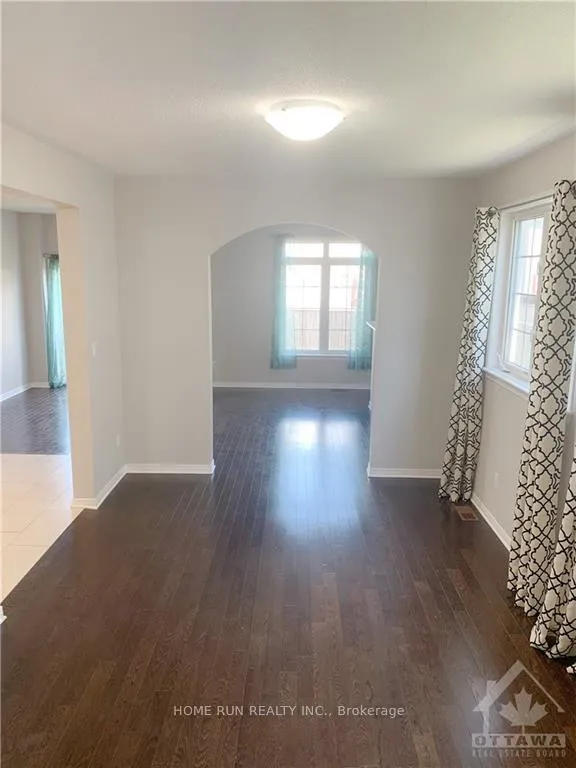 Photo 5 of 488 Dundonald Drive, Ottawa, Barrhaven - Stonebridge — HOMEH