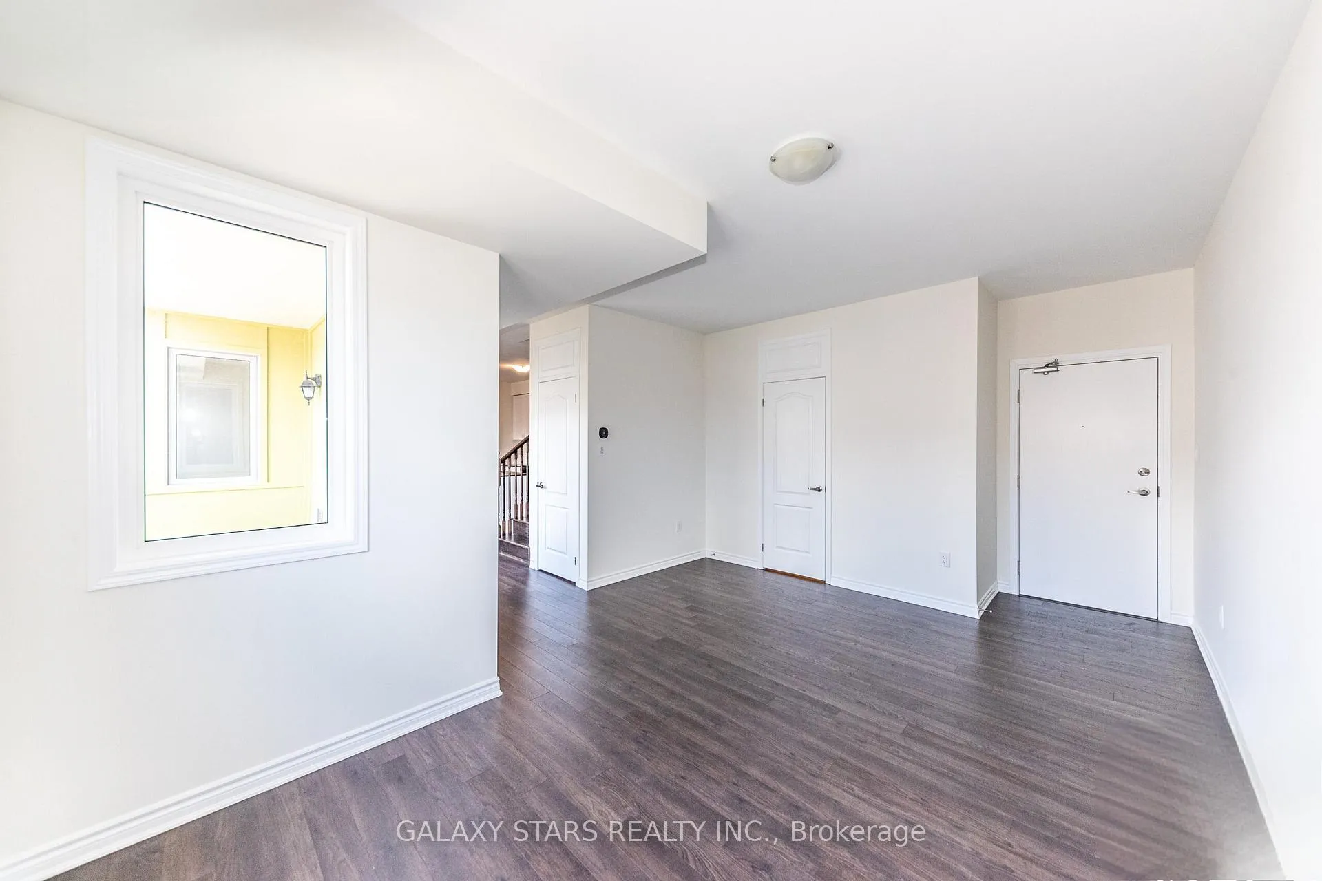 Photo 6 of 1148 Dragonfly Avenue, Pickering, Rural Pickering — HOMEH