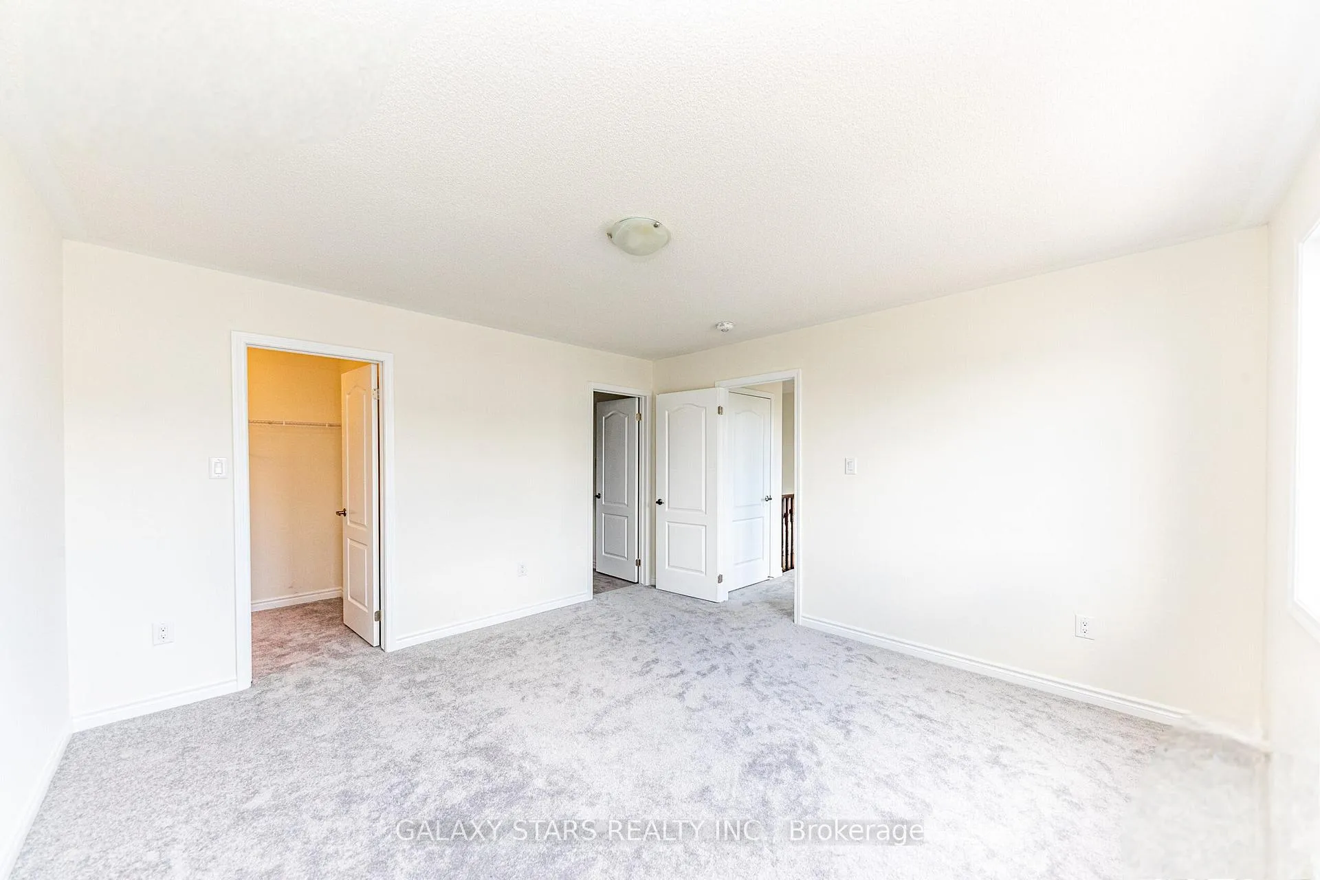 Photo 10 of 1148 Dragonfly Avenue, Pickering, Rural Pickering — HOMEH