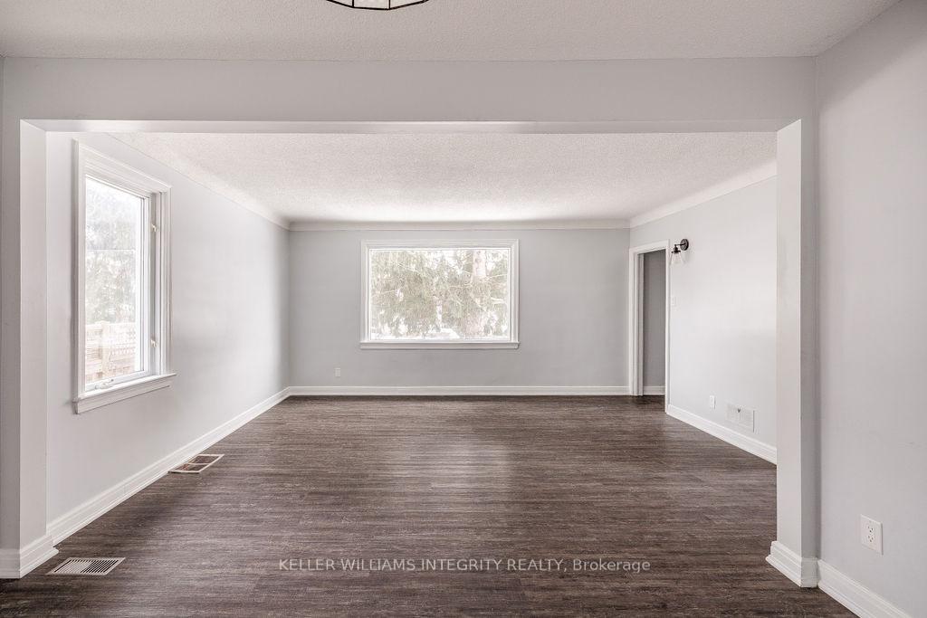 Photo 8 of 65 Rita Avenue, Ottawa, Meadowlands/St. Claire Gardens — HOMEH
