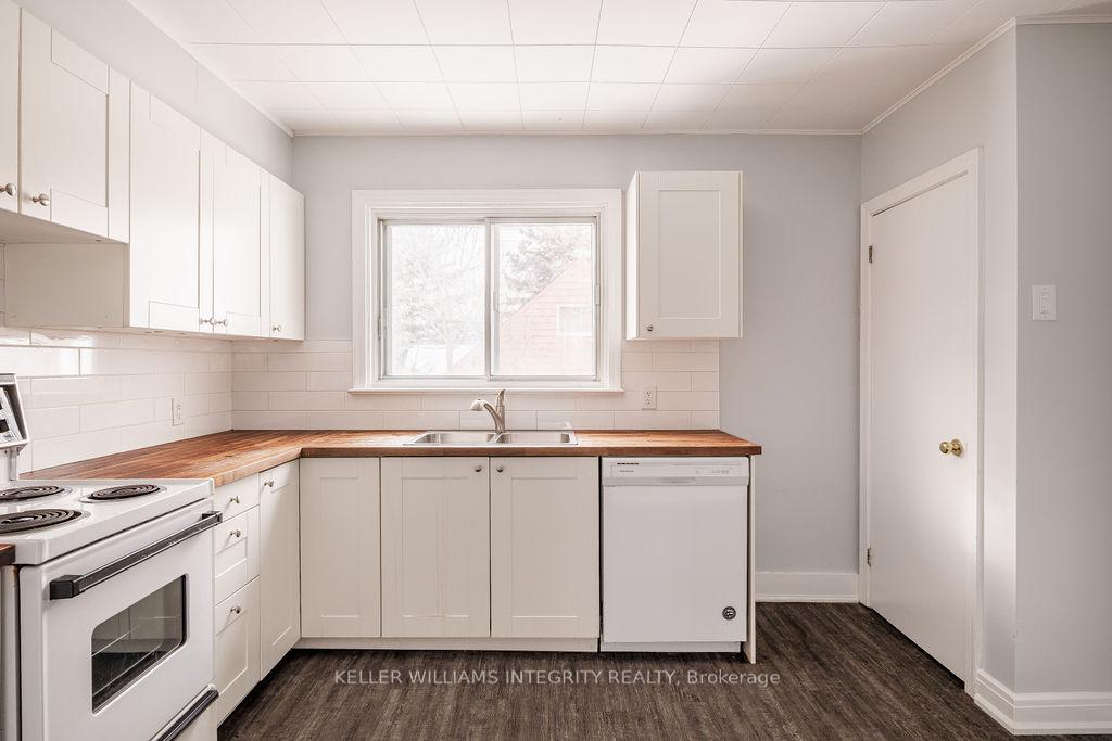 Photo 12 of 65 Rita Avenue, Ottawa, Meadowlands/St. Claire Gardens — HOMEH