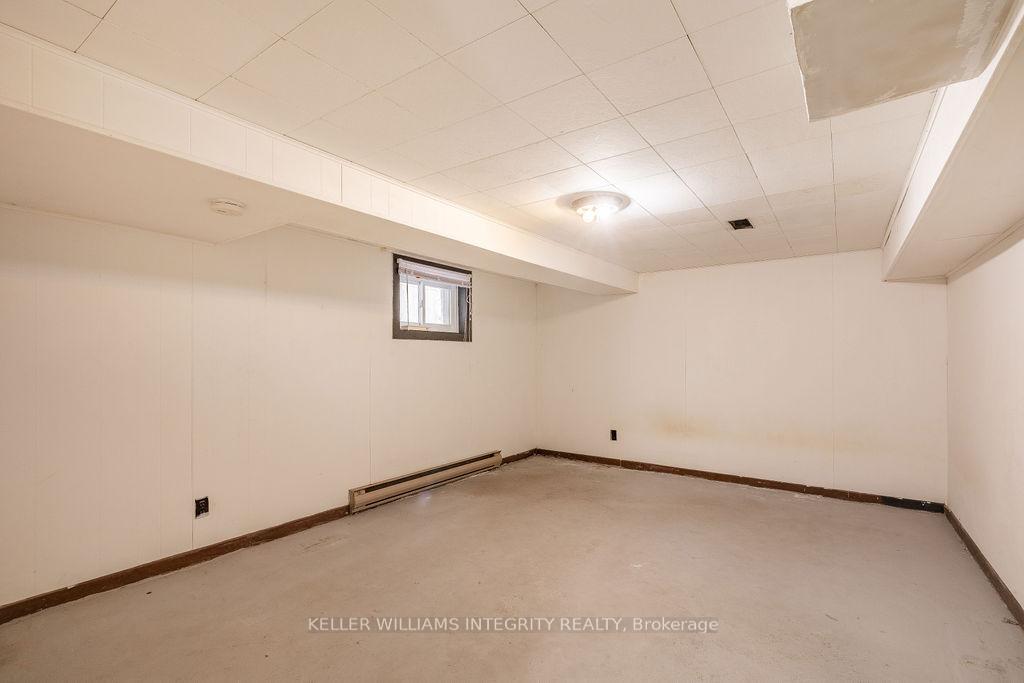 Photo 30 of 65 Rita Avenue, Ottawa, Meadowlands/St. Claire Gardens — HOMEH