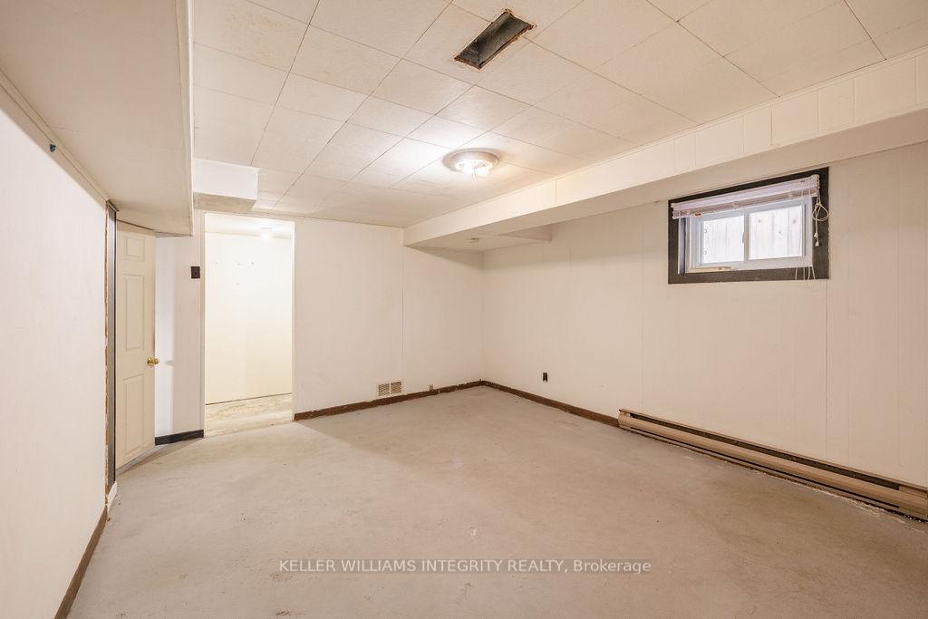Photo 31 of 65 Rita Avenue, Ottawa, Meadowlands/St. Claire Gardens — HOMEH
