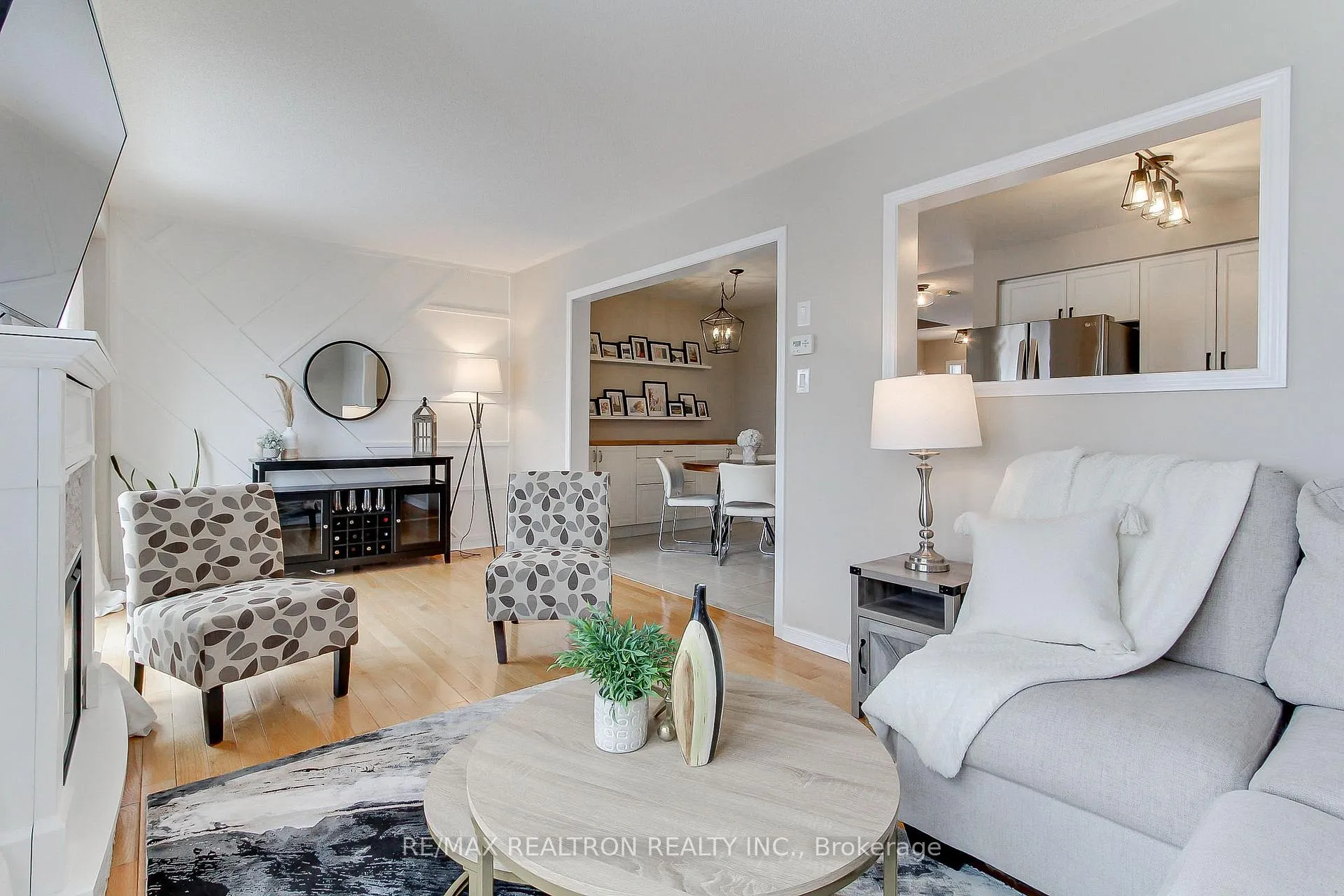 Photo 14 of 144 Shrewsbury Drive, Whitby, Brooklin — HOMEH