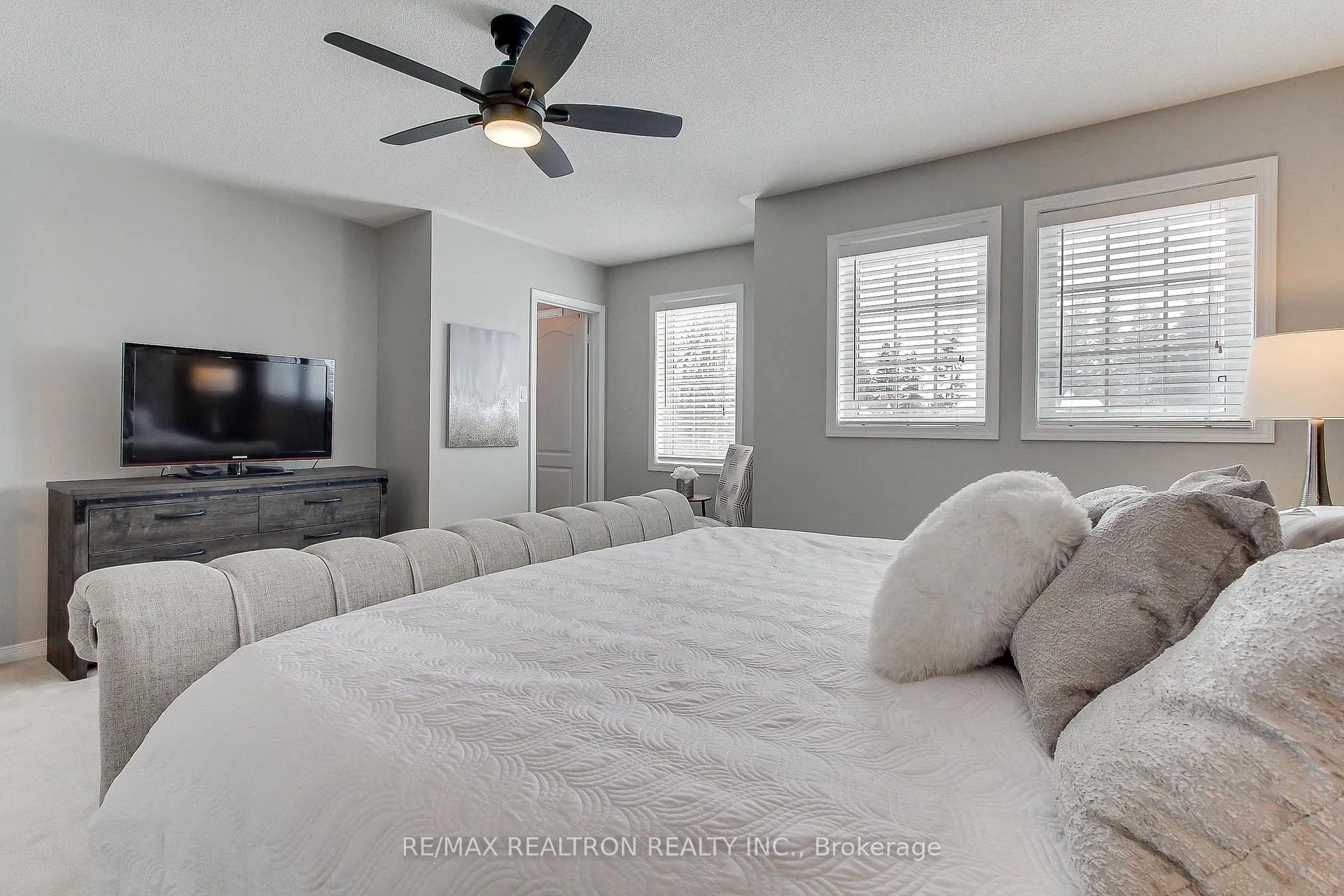 Photo 20 of 144 Shrewsbury Drive, Whitby, Brooklin — HOMEH