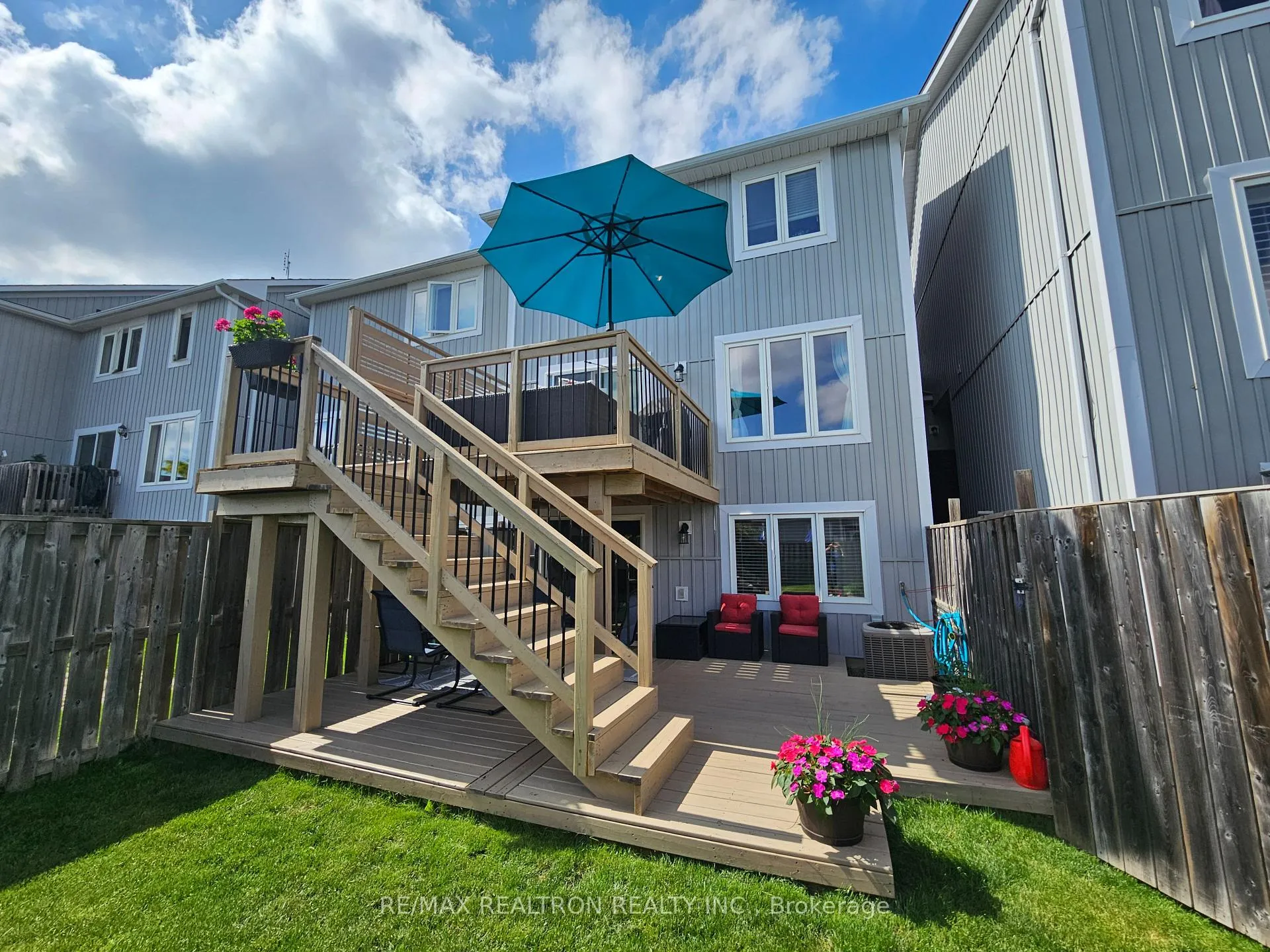 Photo 32 of 144 Shrewsbury Drive, Whitby, Brooklin — HOMEH