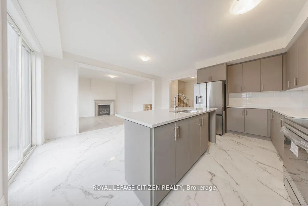 Photo 14 of 26 Wesley Brooks Street, Clarington, Newcastle — HOMEH