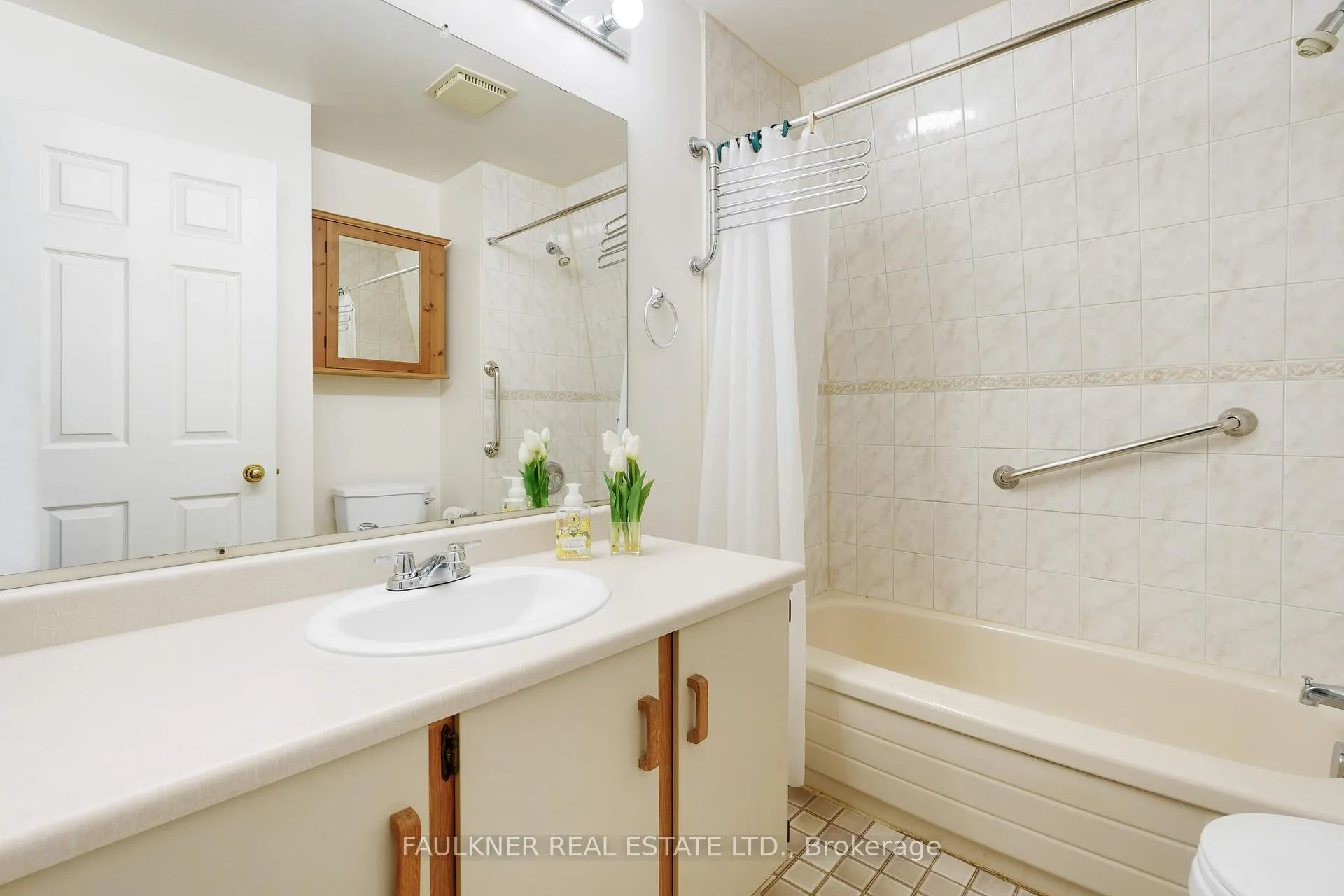 Photo 14 of 147 McGillivray Street, Ottawa, Ottawa East — HOMEH