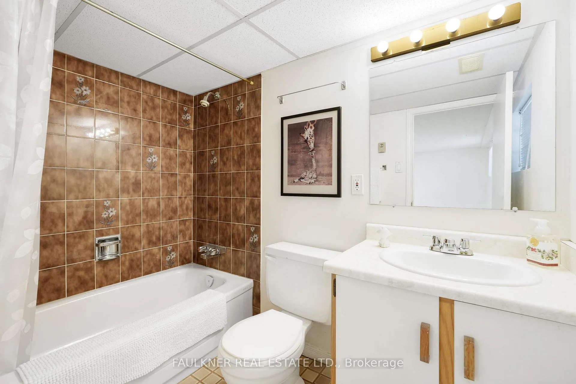 Photo 18 of 147 McGillivray Street, Ottawa, Ottawa East — HOMEH