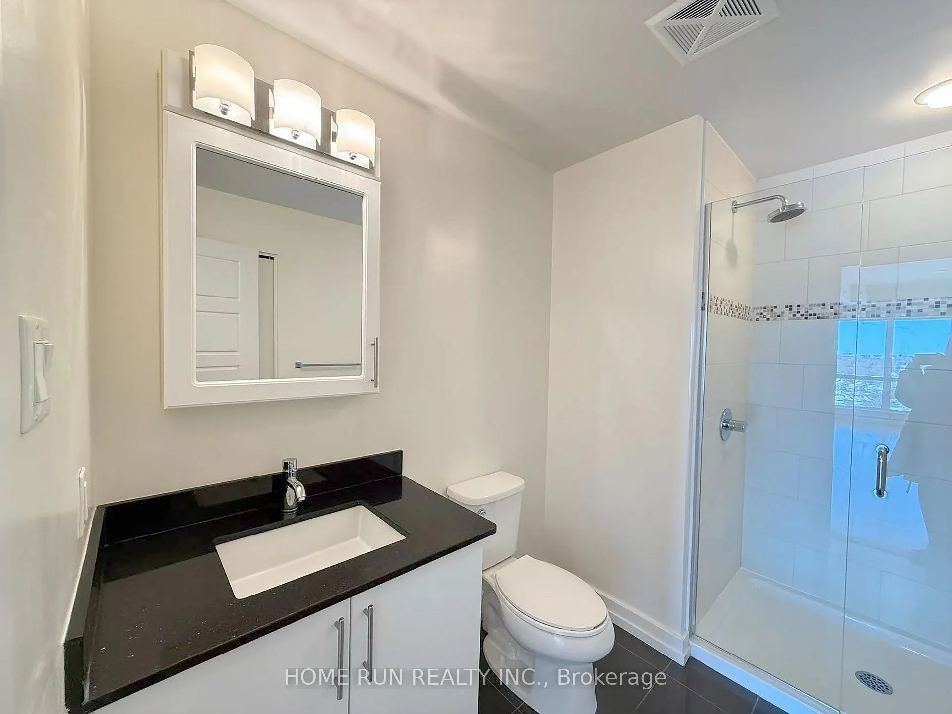 Photo 13 of Unit 912, 330 Titan Private, Ottawa, Borden Farm/Stewart Farm/Carleton Heights/Parkwood Hills — HOMEH