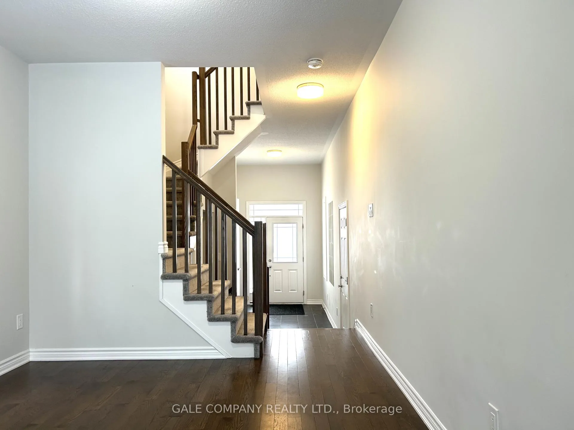Photo 3 of 87 Mesa Drive, Ottawa, Barrhaven - Half Moon Bay — HOMEH