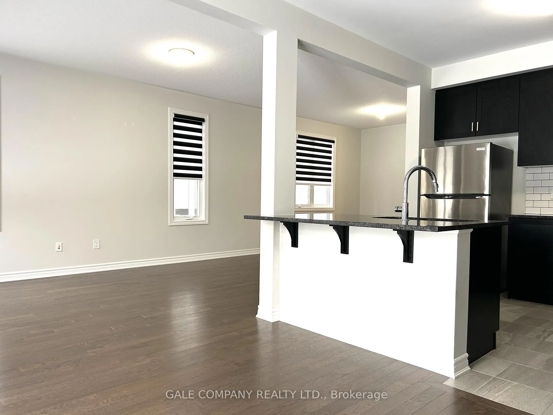 Photo 5 of 87 Mesa Drive, Ottawa, Barrhaven - Half Moon Bay — HOMEH